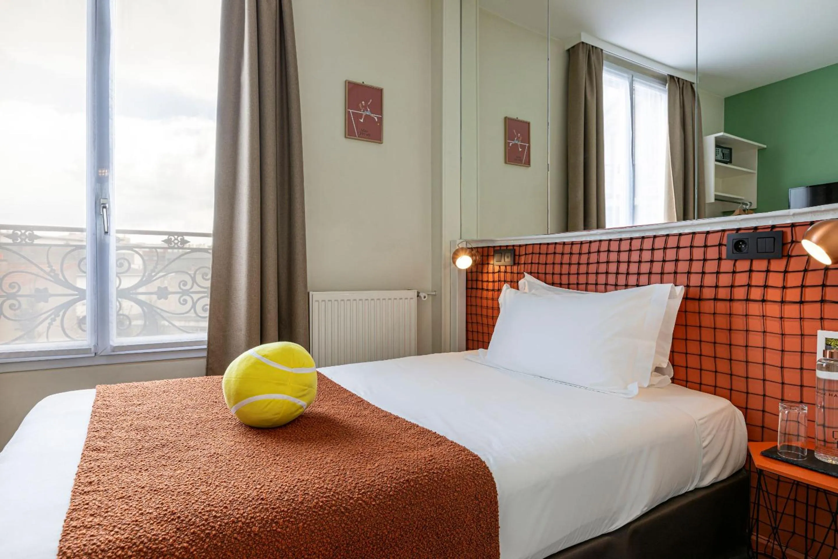 Bedroom, Bed in Hotel Olympic Paris Boulogne by Patrick Hayat