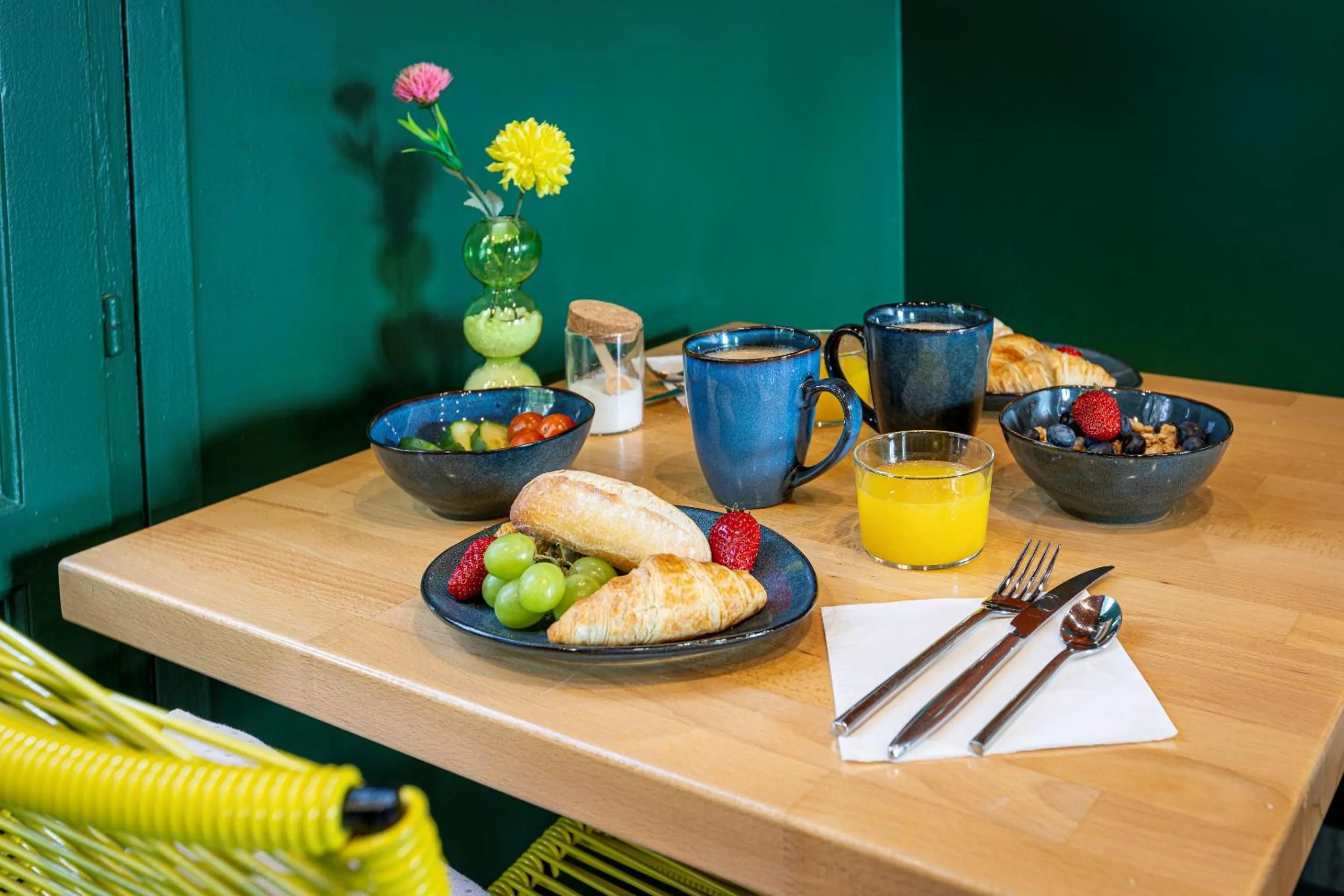 Continental breakfast in Hotel Olympic Paris Boulogne by Patrick Hayat