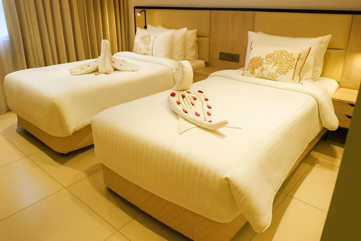 Twin Room in Aarambh By The Sky Imperial Indore Twin Room in Aarambh By The Sky Imperial Indore