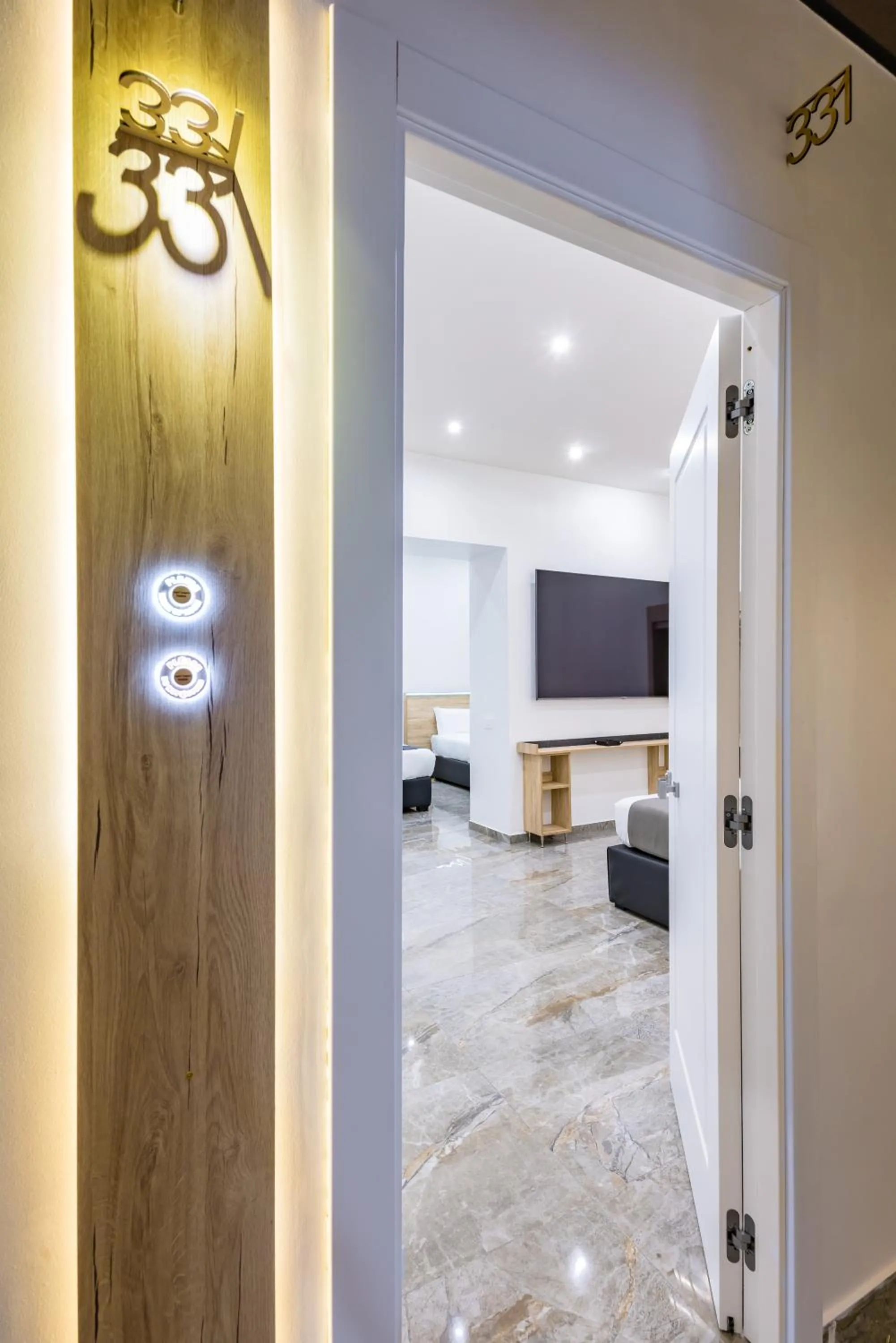 Quadruple Room with Balcony in Sant'Angelo Station