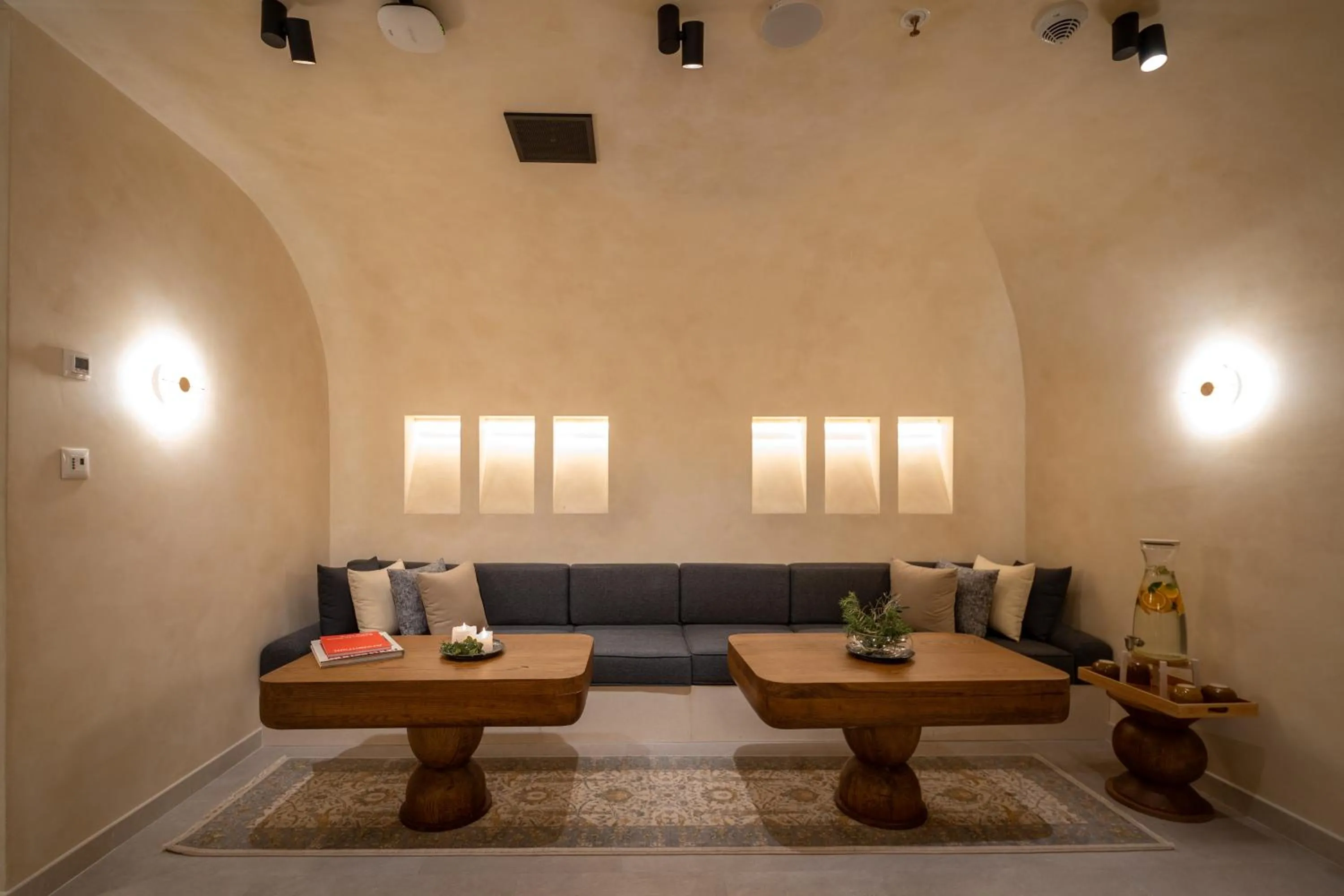 Spa and wellness centre/facilities in Centrale Lustica Bay by Angsana