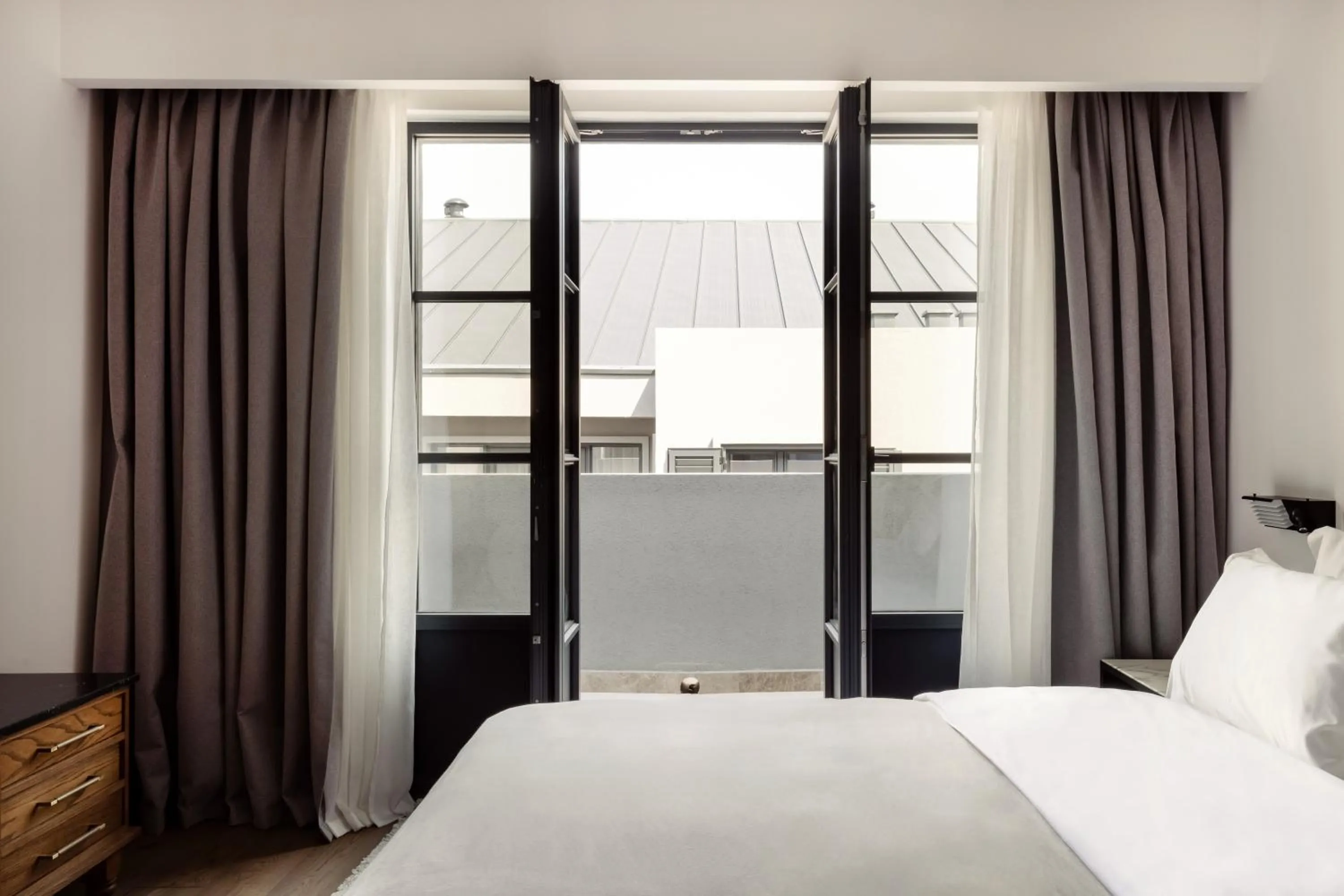 Inner courtyard view, Bed in Centrale Lustica Bay by Angsana