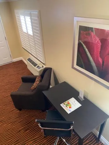 Convention Center Inn & Suites