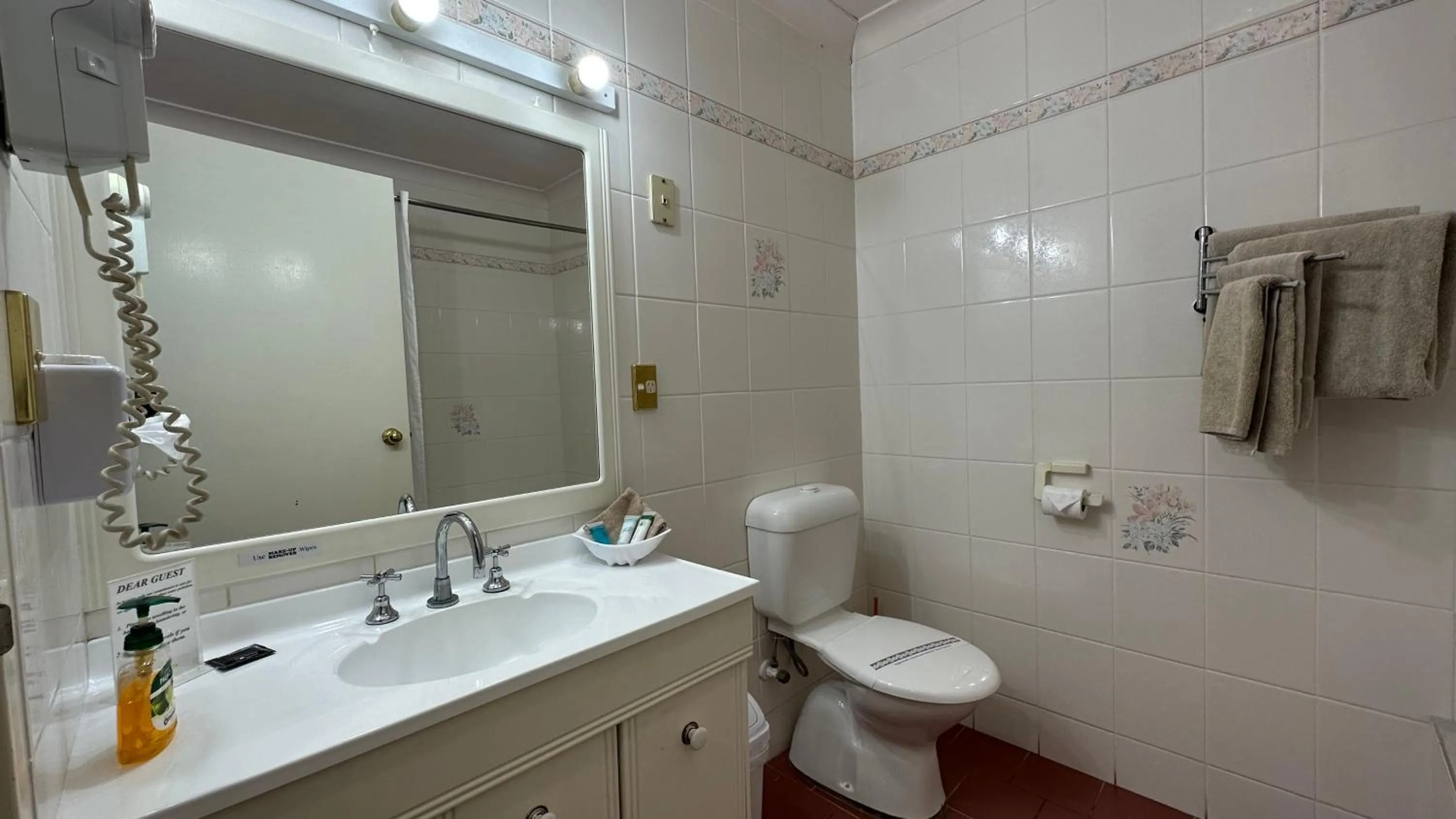 Golden Grain Motor Inn