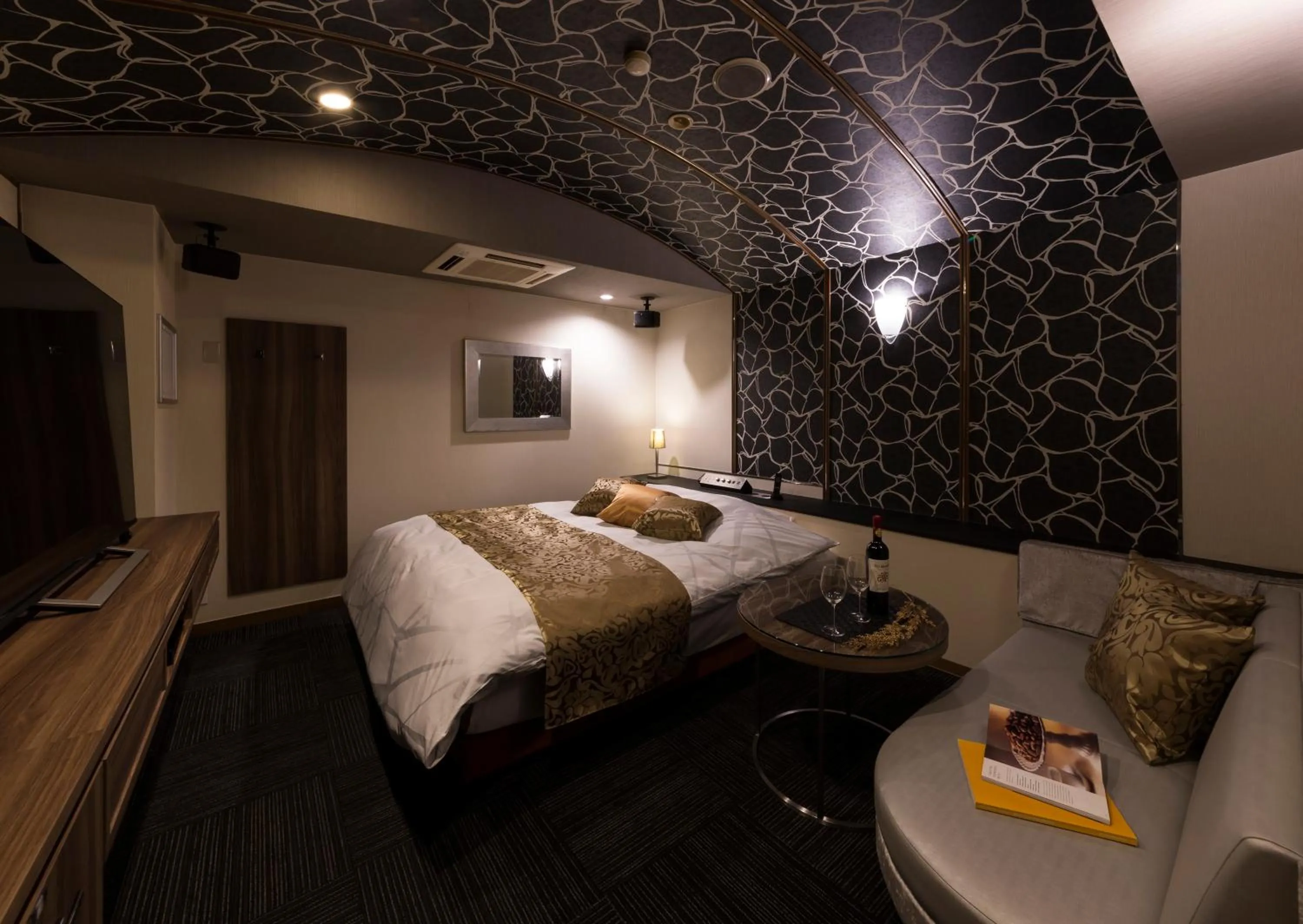 Bedroom, Bed in HOTEL FINE - INTO THE PREMlUM -