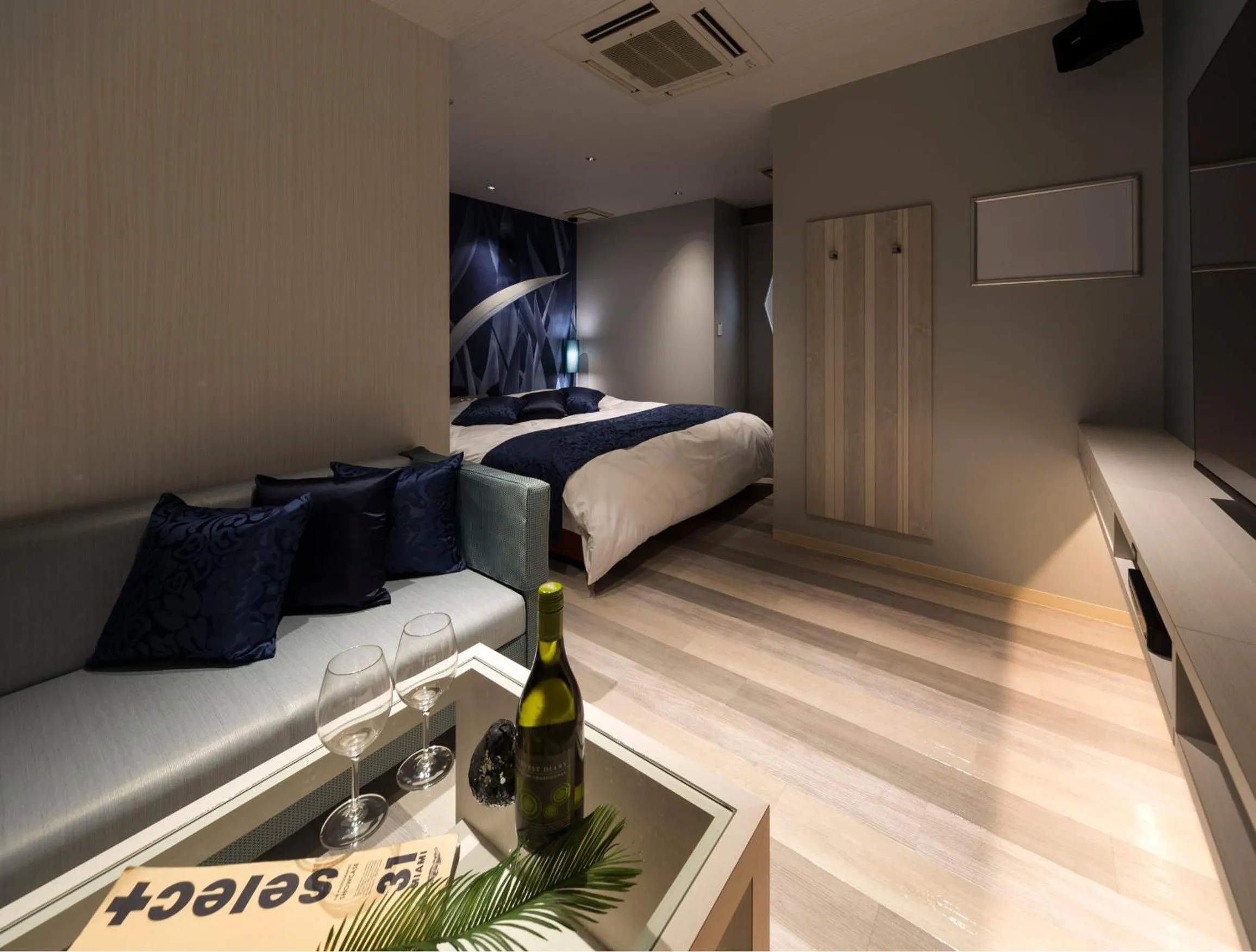 Photo of the whole room in HOTEL FINE - INTO THE PREMlUM -