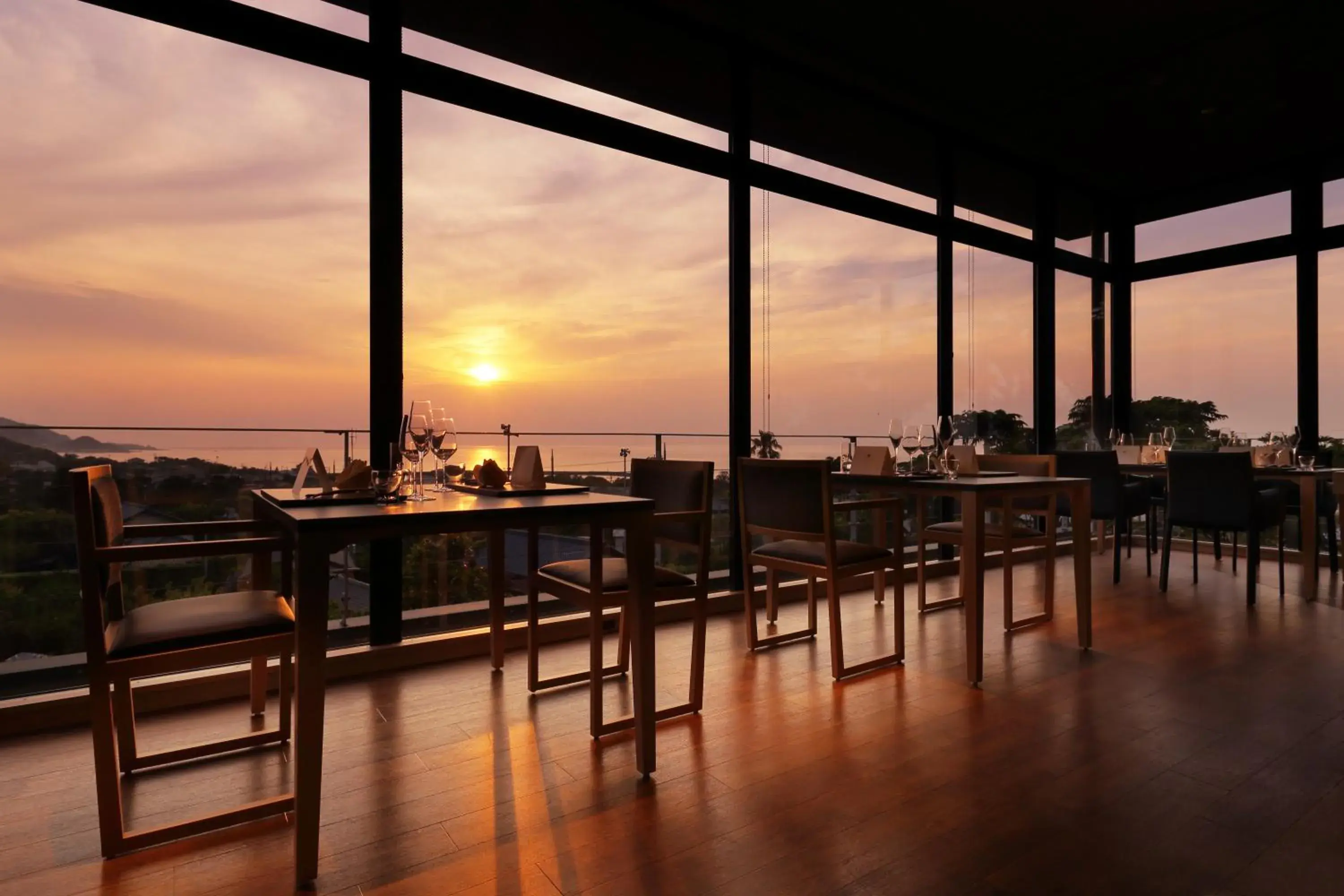 Restaurant/places to eat in The Shinra Restaurant/places to eat in The Shinra