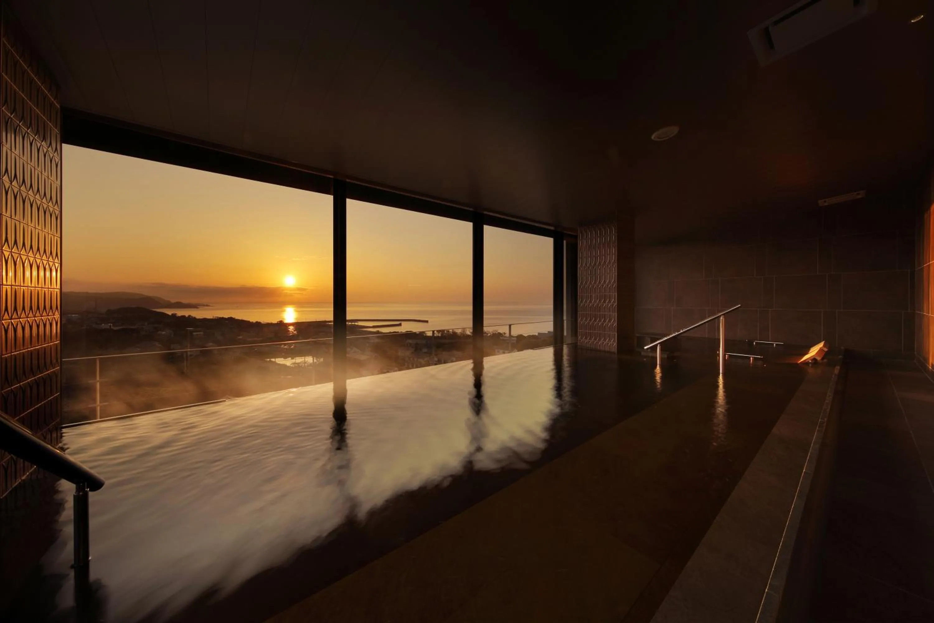 Hot Spring Bath in The Shinra