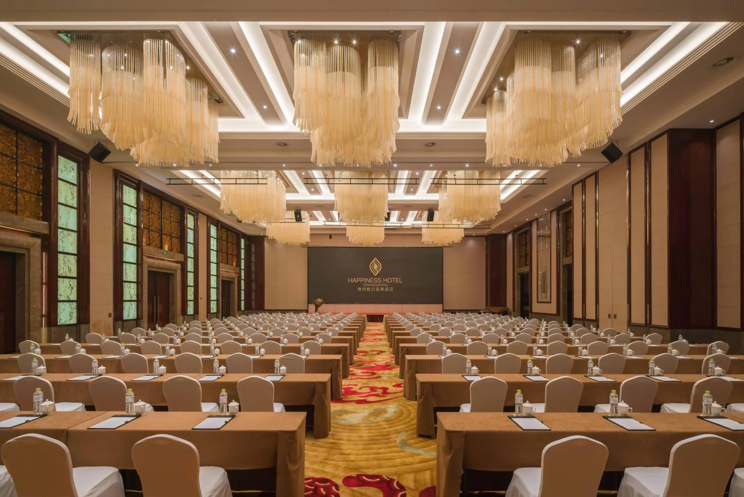 Meeting/conference room in Happiness Hotel