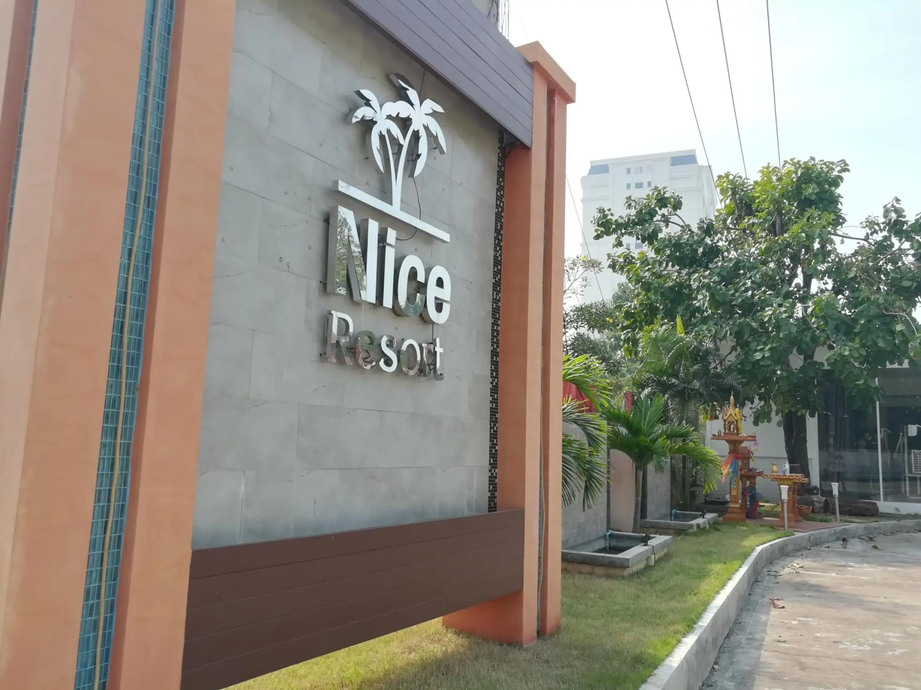 Area and facilities, Property Logo/Sign in Nice Resort Pattaya