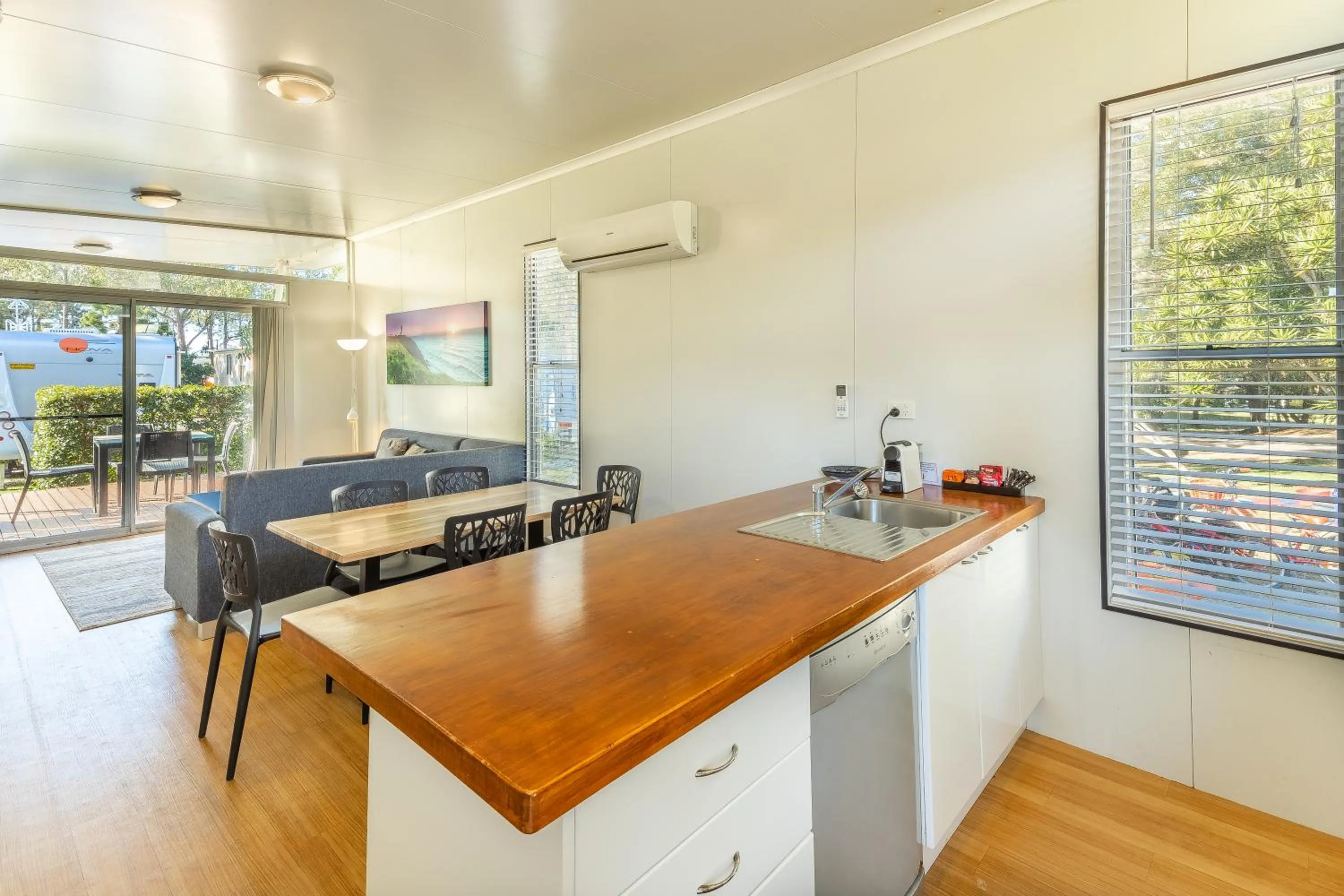 Kitchen or kitchenette in Ingenia Holidays Byron Bay