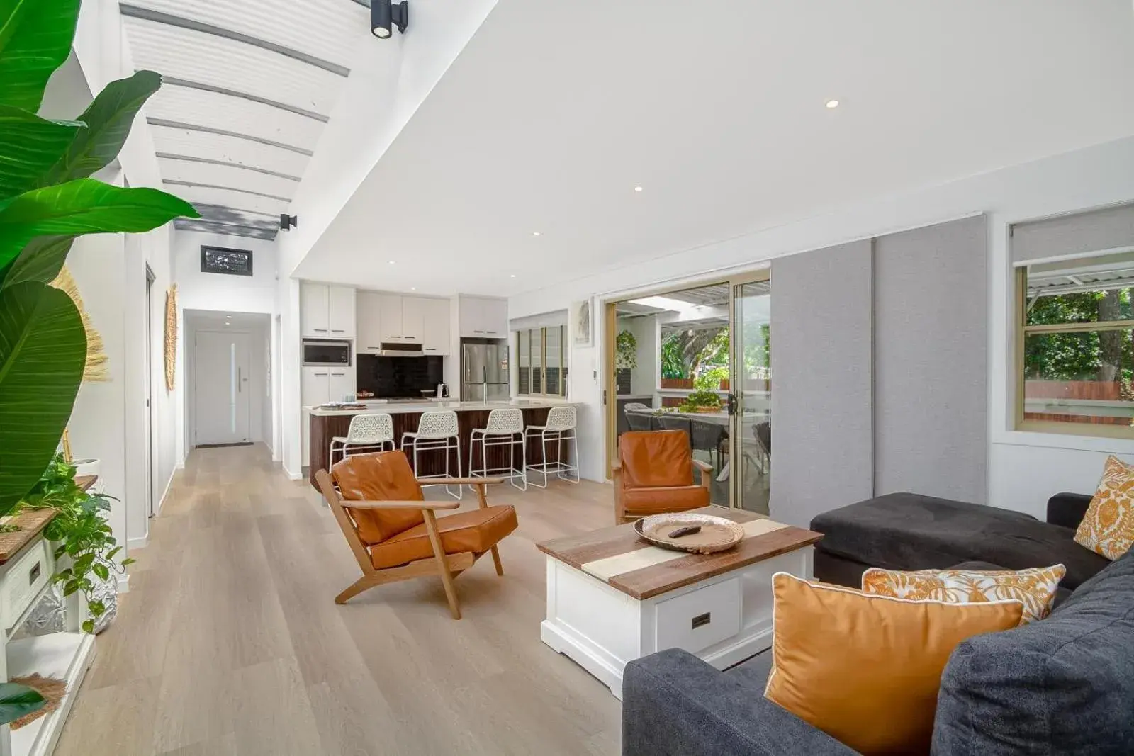 Lounge or bar in Ingenia Holidays Byron Bay Lounge or bar in Ingenia Holidays Byron Bay