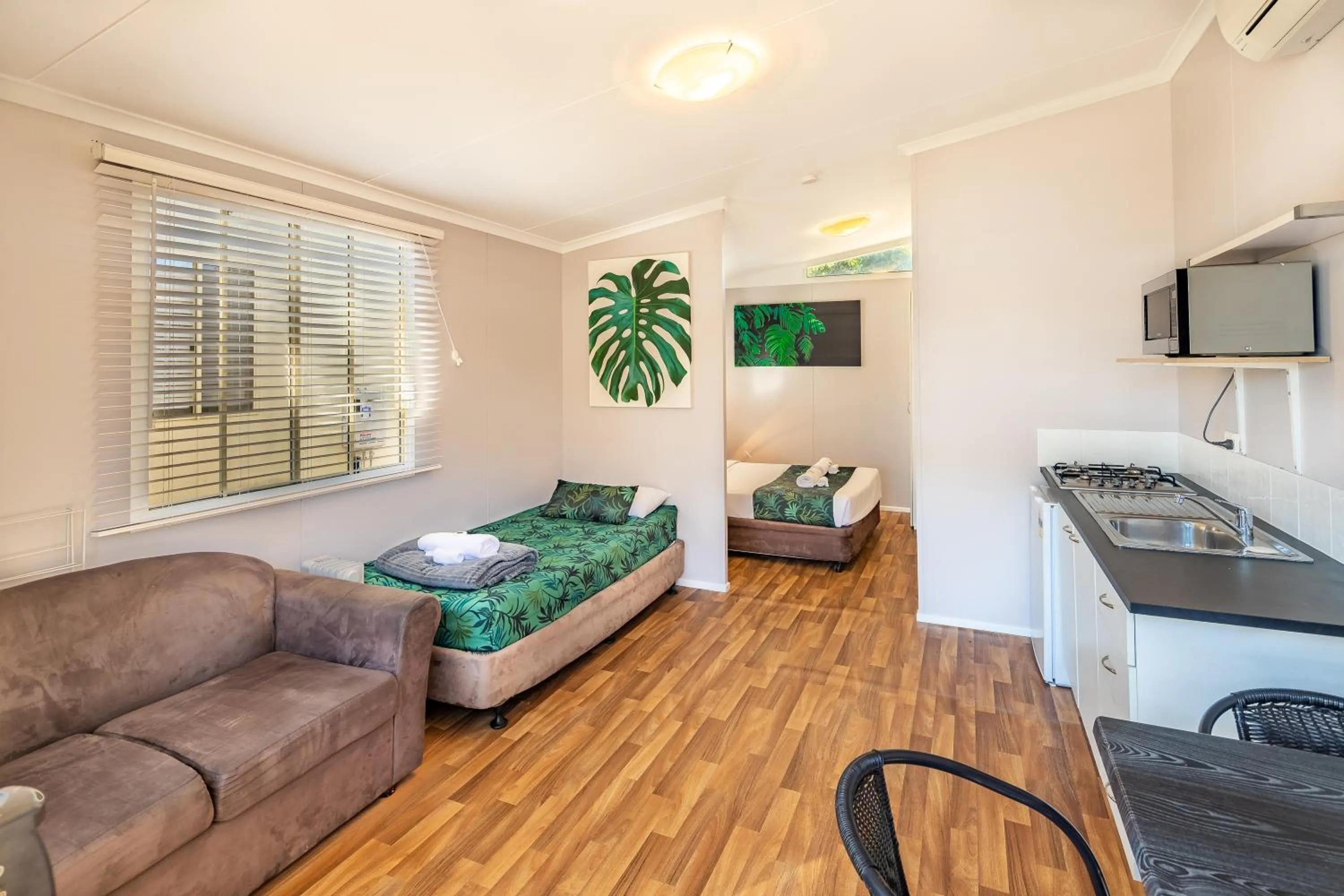 Kitchen or kitchenette in Ingenia Holidays Byron Bay