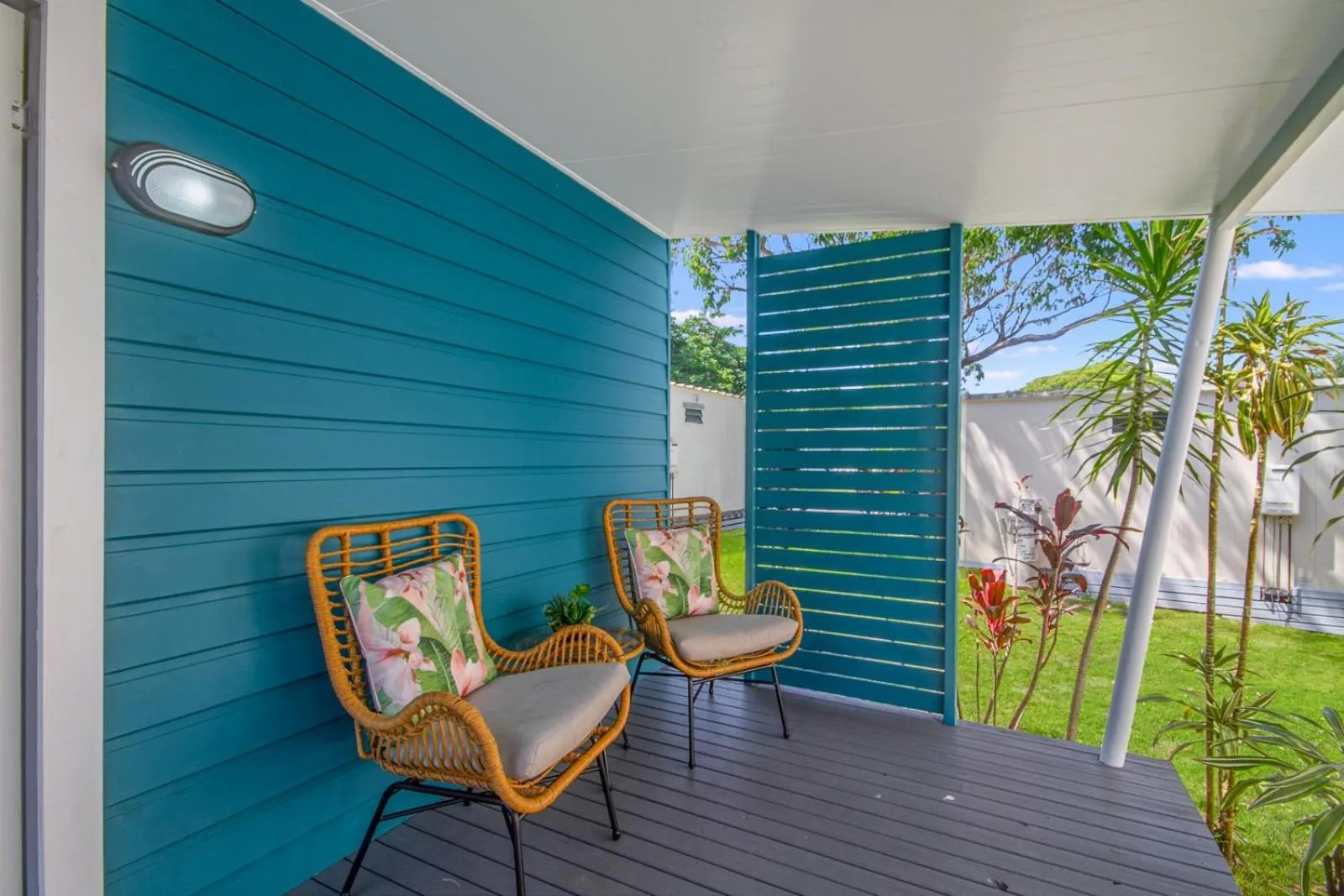 Patio in Ingenia Holidays Byron Bay