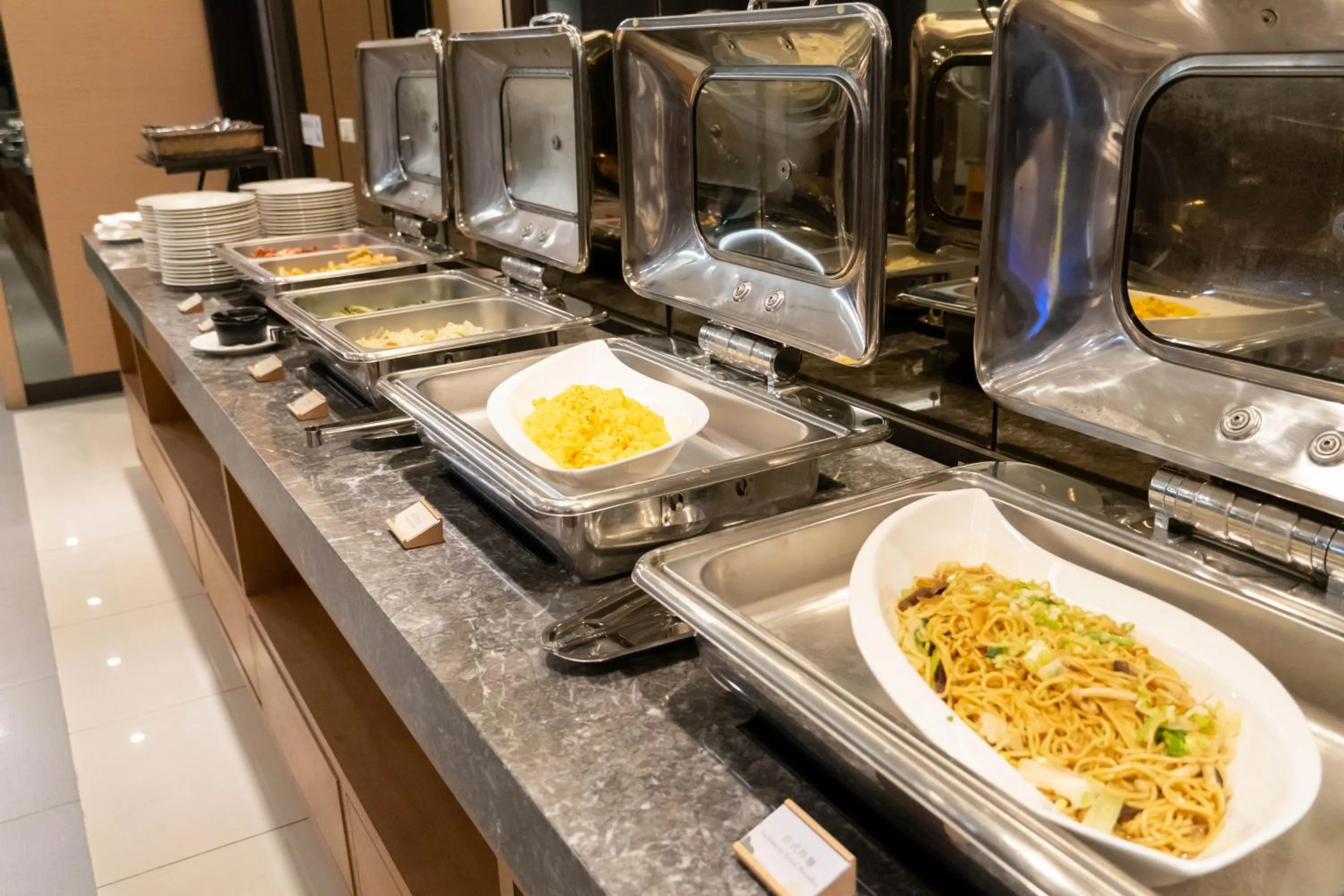 Restaurant/places to eat in Green Hotel - Tea Way