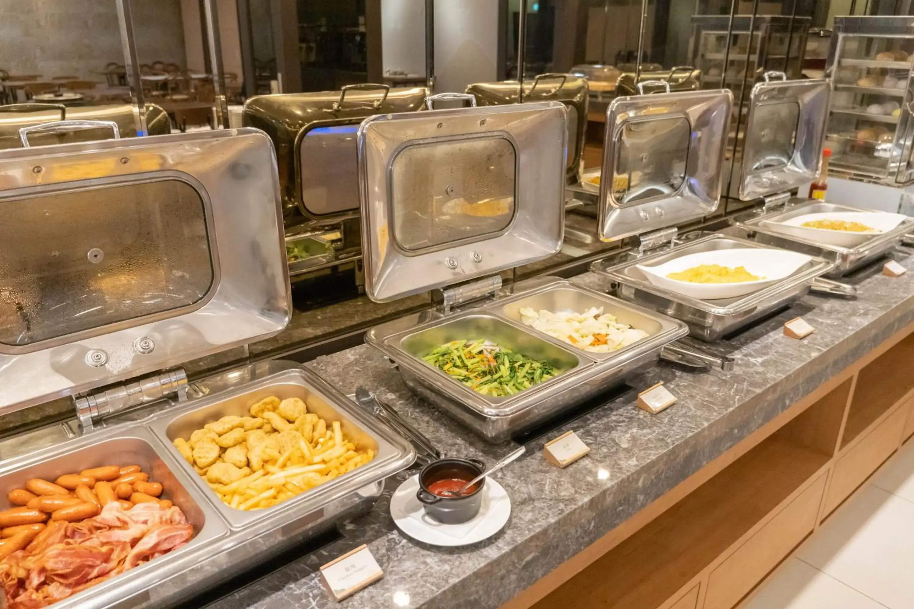 Restaurant/places to eat in Green Hotel - Tea Way Restaurant/places to eat in Green Hotel - Tea Way