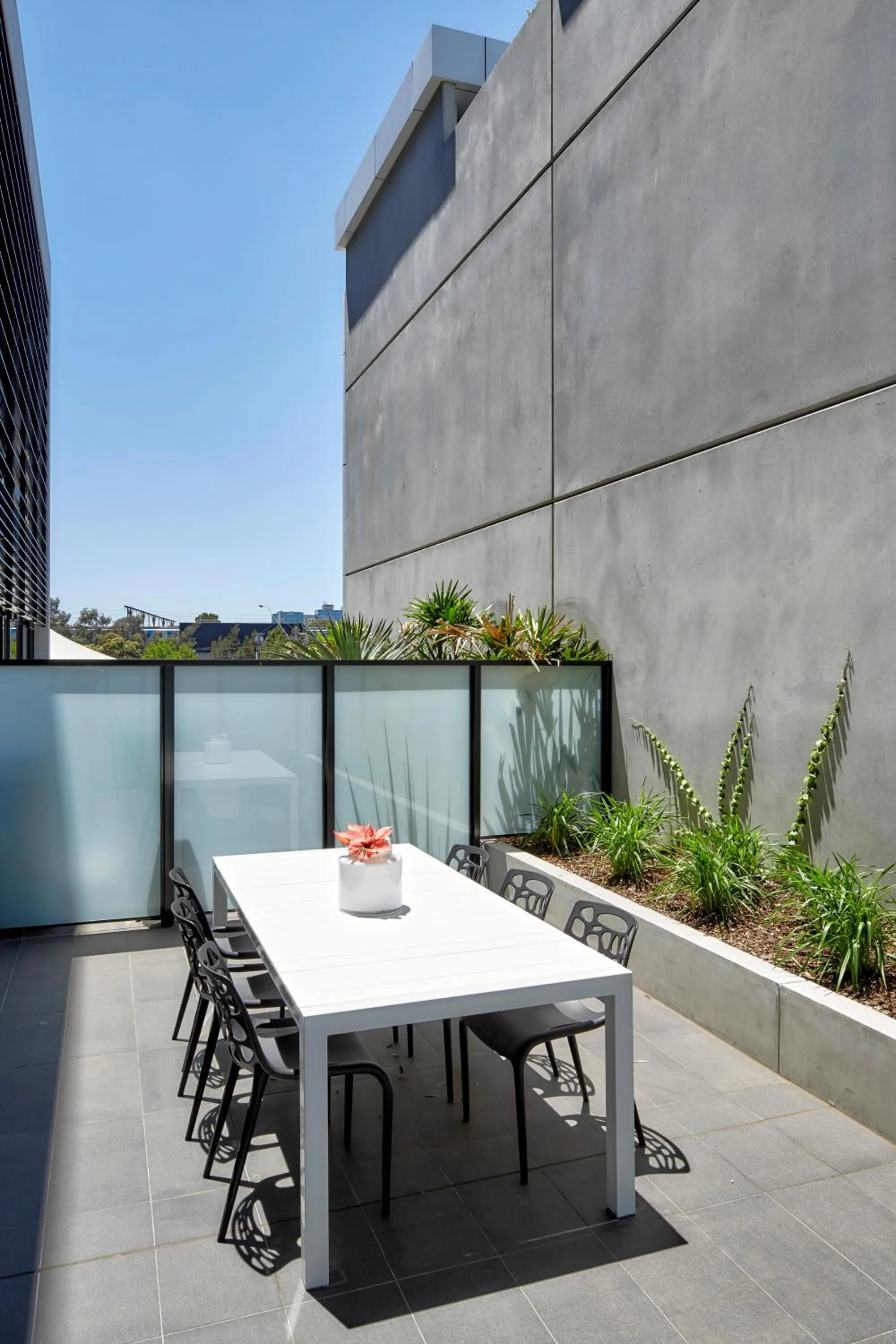 Patio in 381 Cremorne