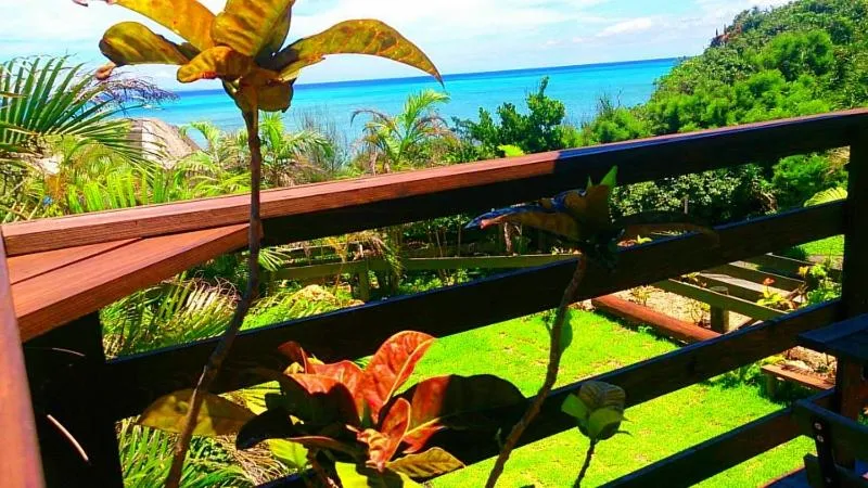 Sea view in Ma-Blue Garden House