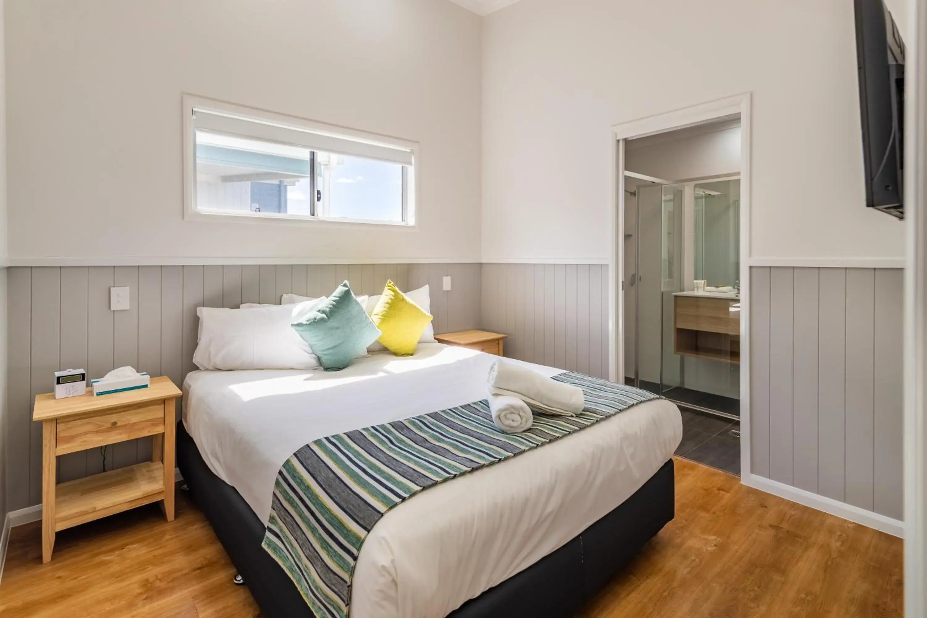 Bedroom, Bed in Ingenia Holidays Lake Conjola Bedroom, Bed in Ingenia Holidays Lake Conjola