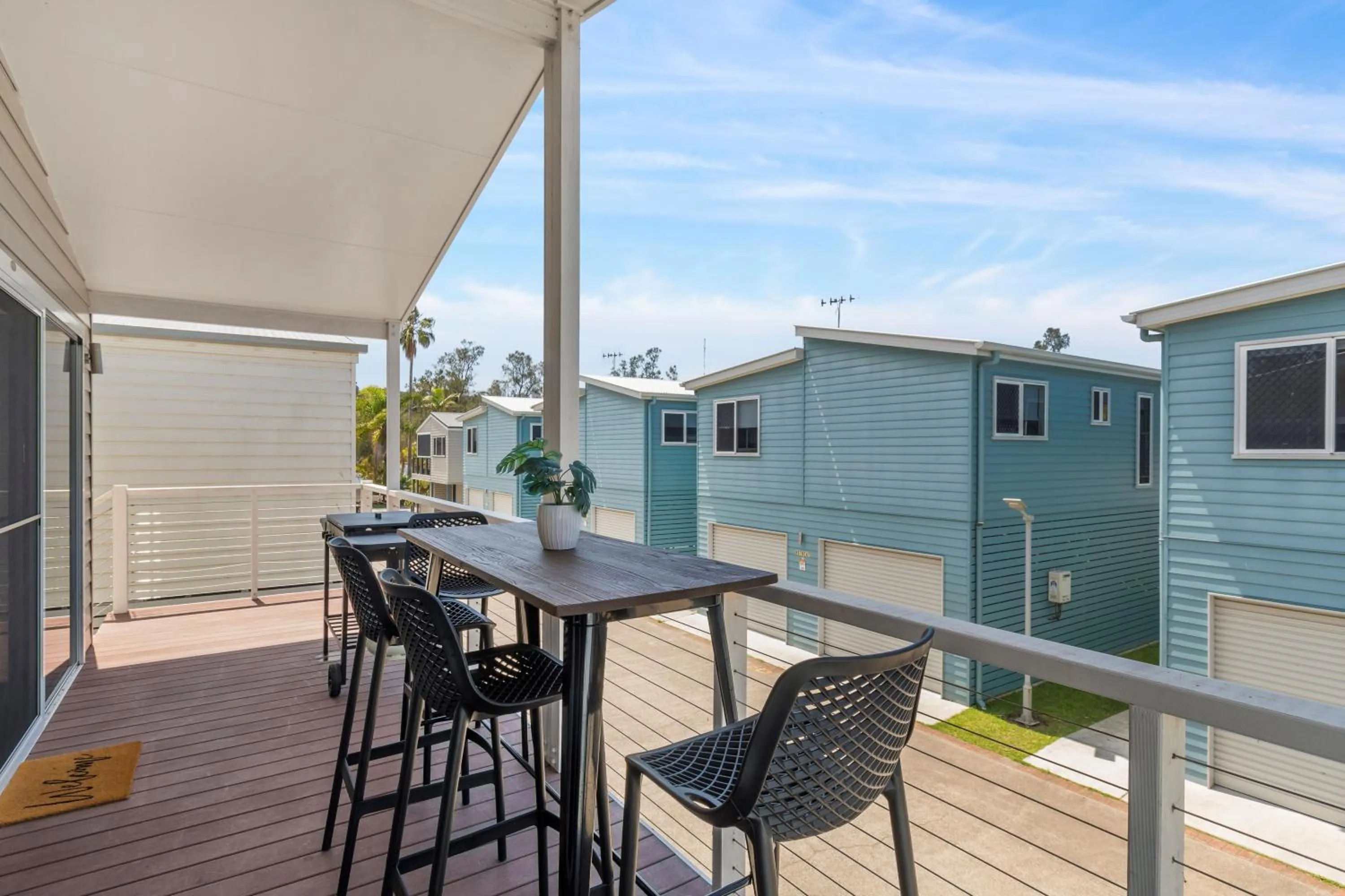 BBQ facilities in Ingenia Holidays Lake Conjola