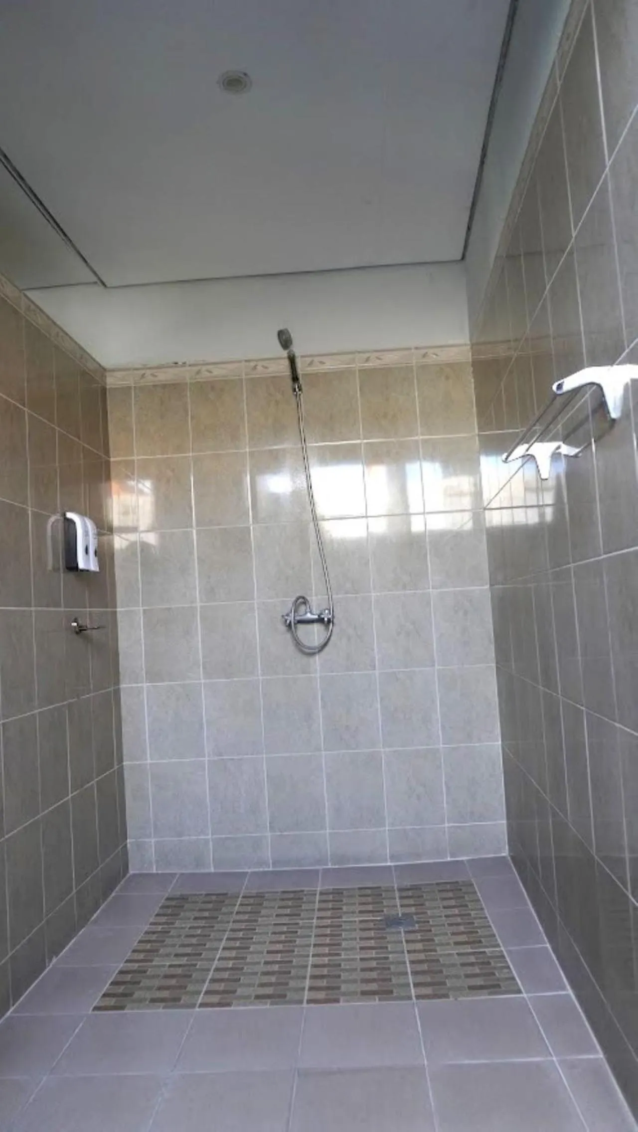 Shower in Tahoma Villas Seminyak by ABM