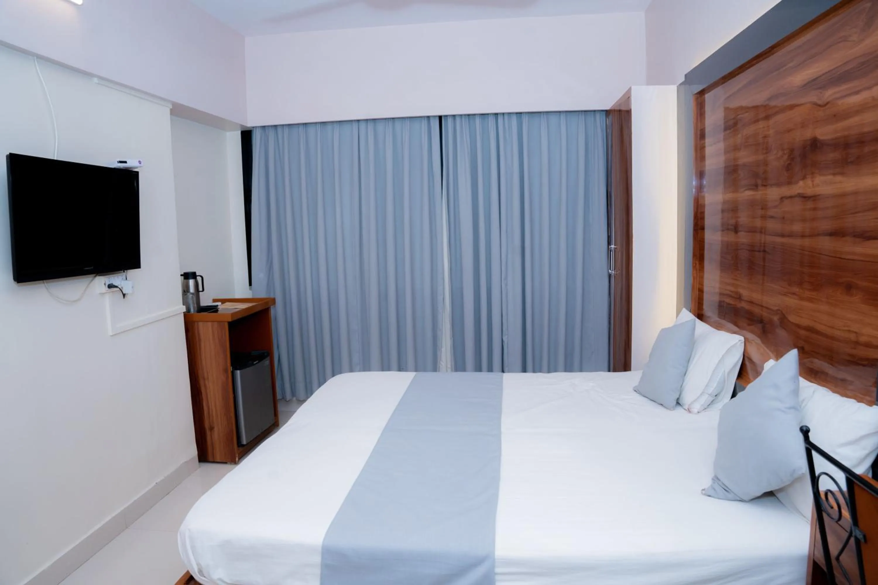 Hotel Woodland