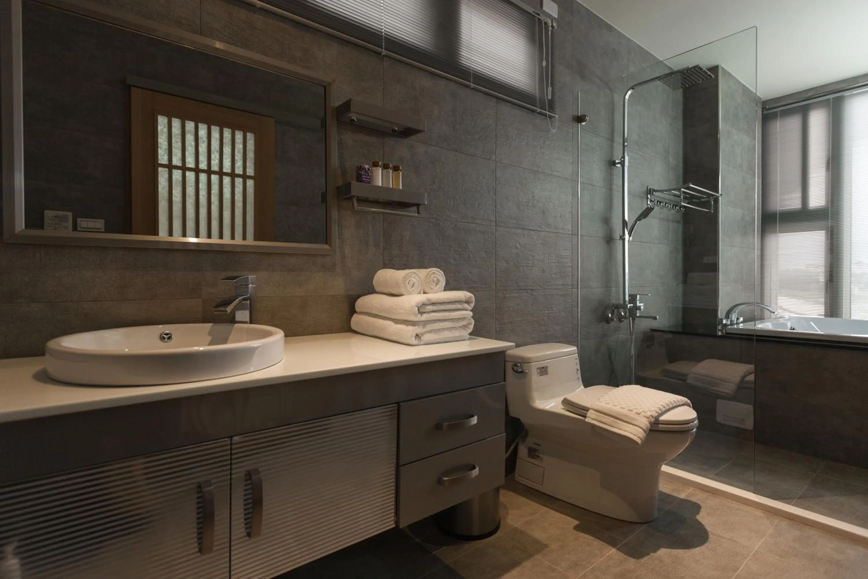 Toilet in I Leisure B&B