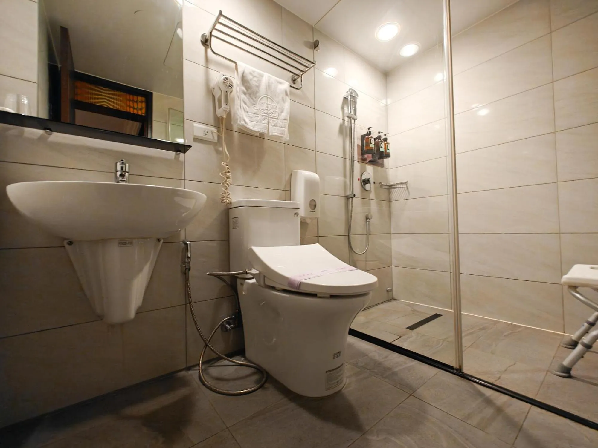 Shower in Wsb Motel-Rende