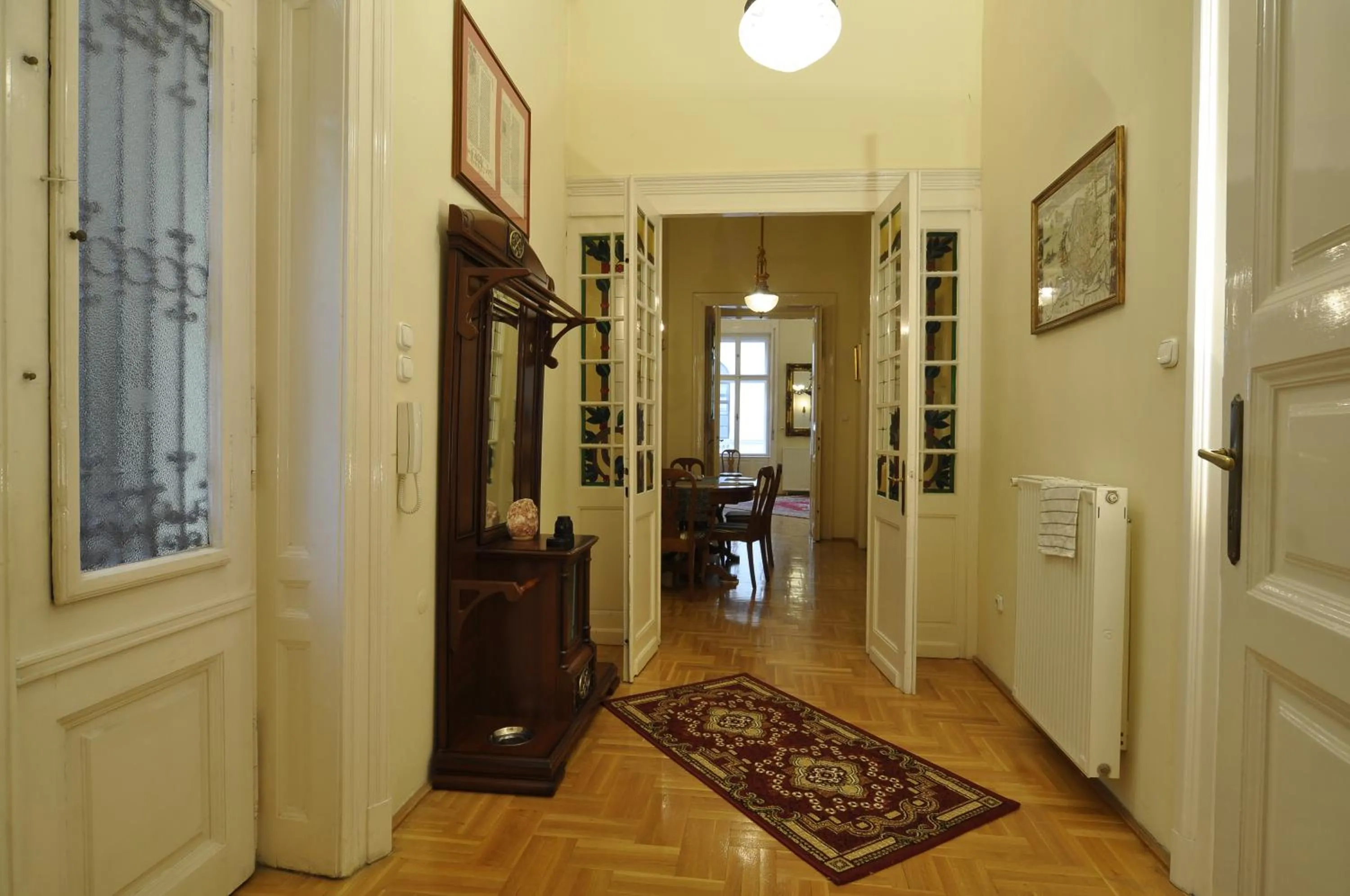 Charming Art Deco Flat