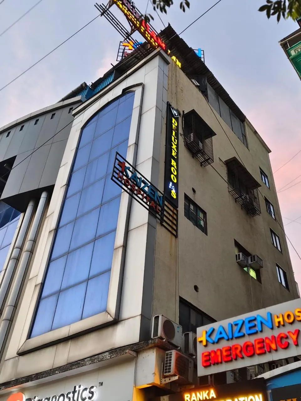 Property building in Hotel Shubham Inn