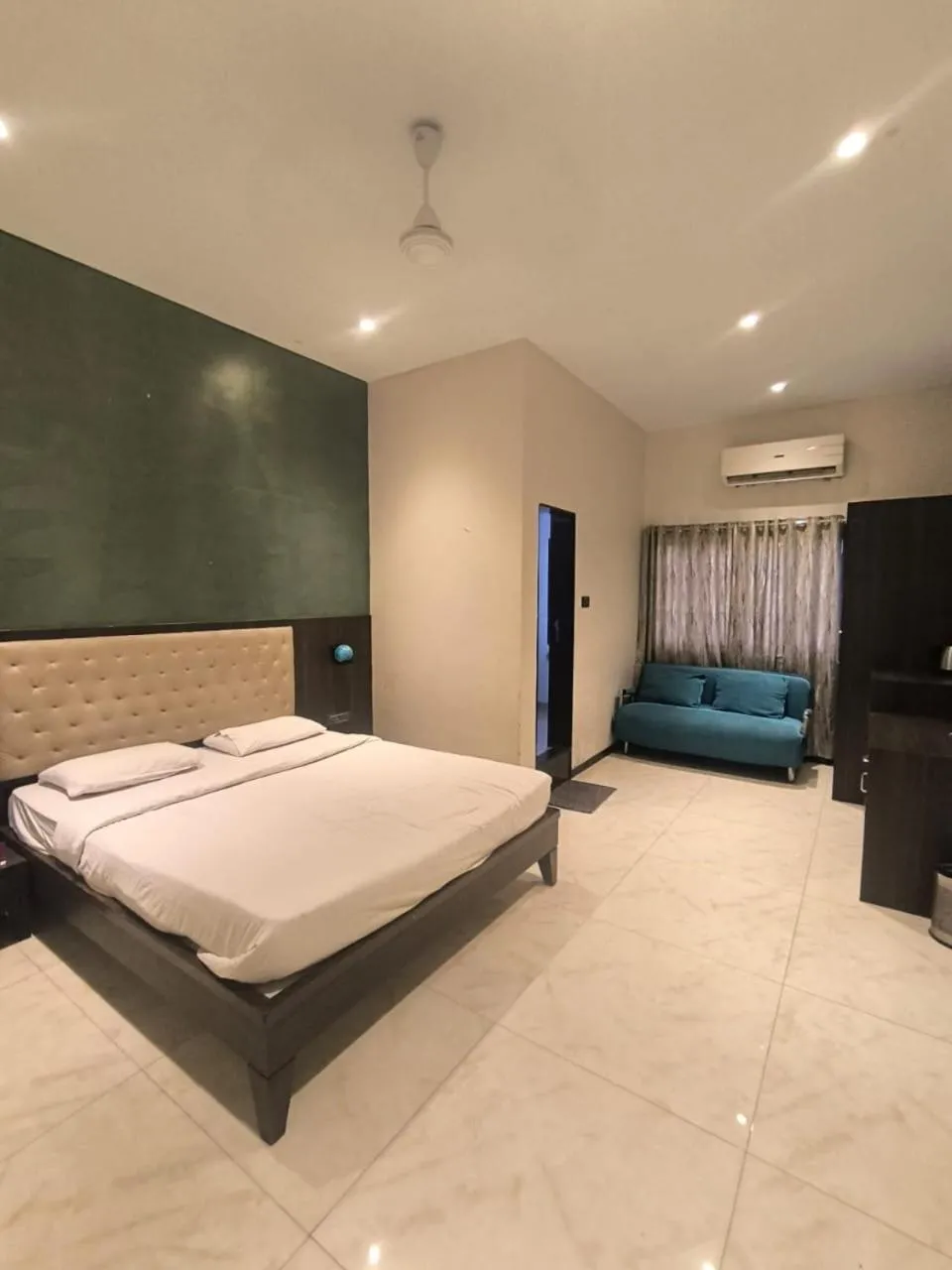 Bed in Hotel Shubham Inn