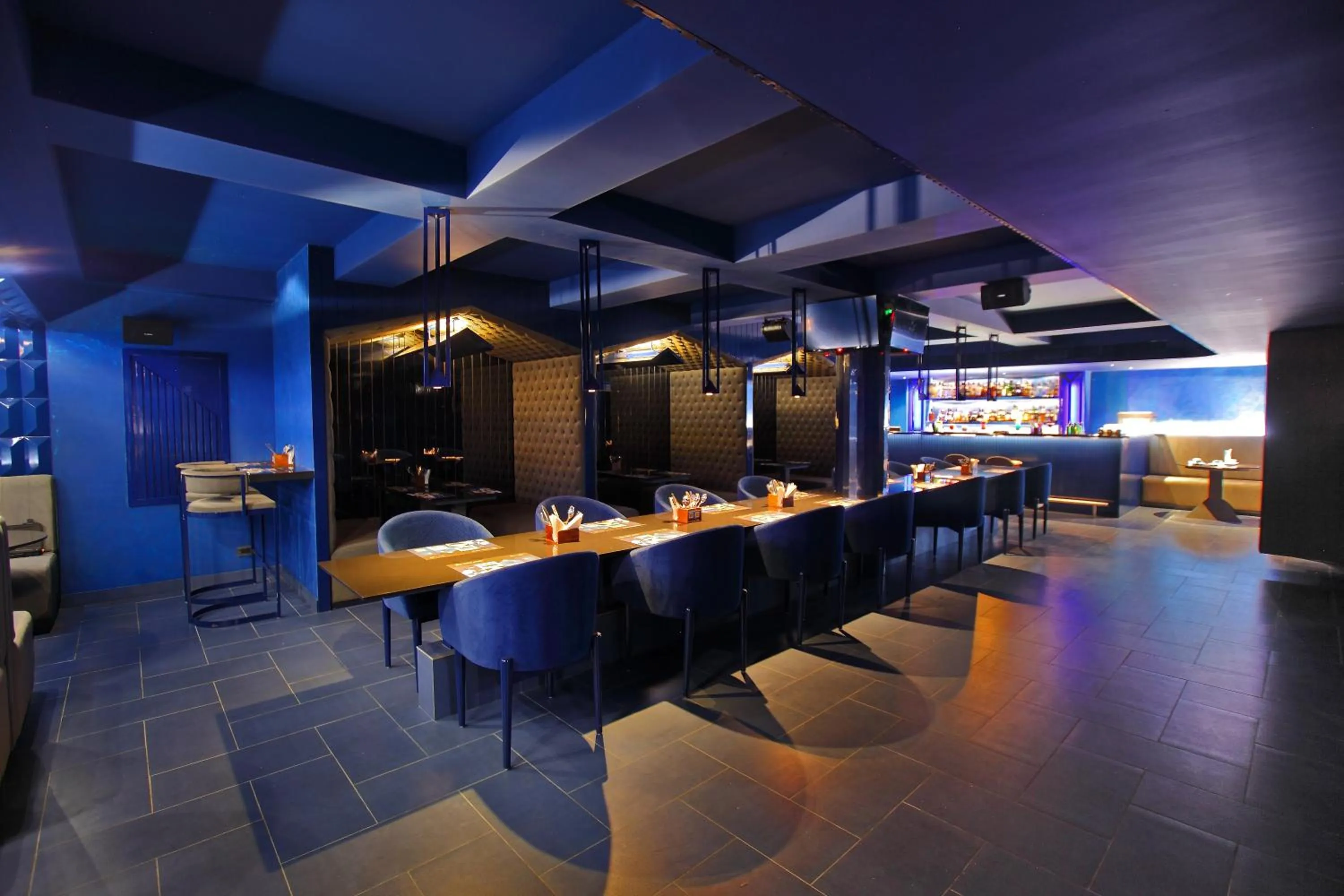 Park Residency Luxury Business Hotel