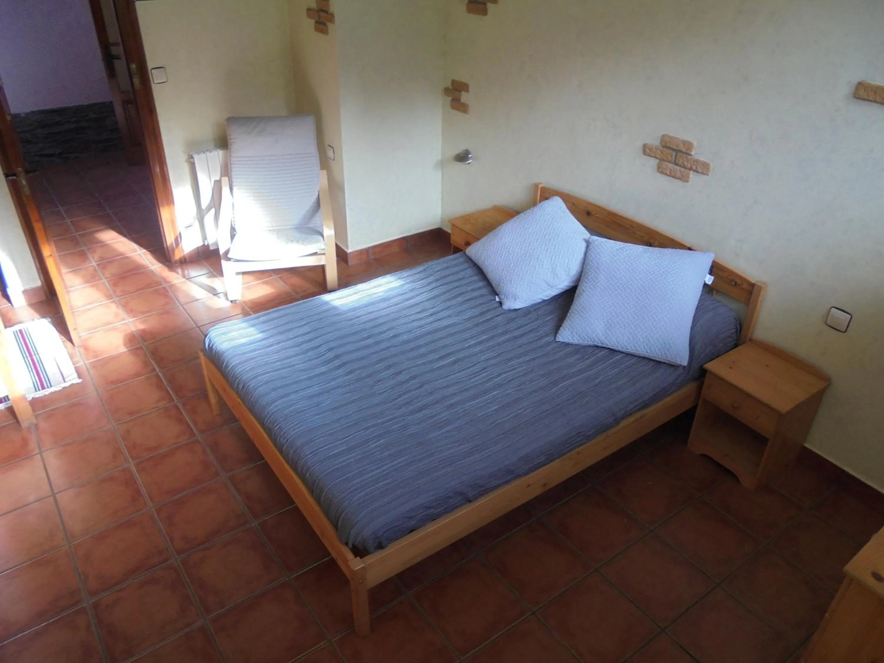 Bathroom, Bed in Albergue Areitz Soroa