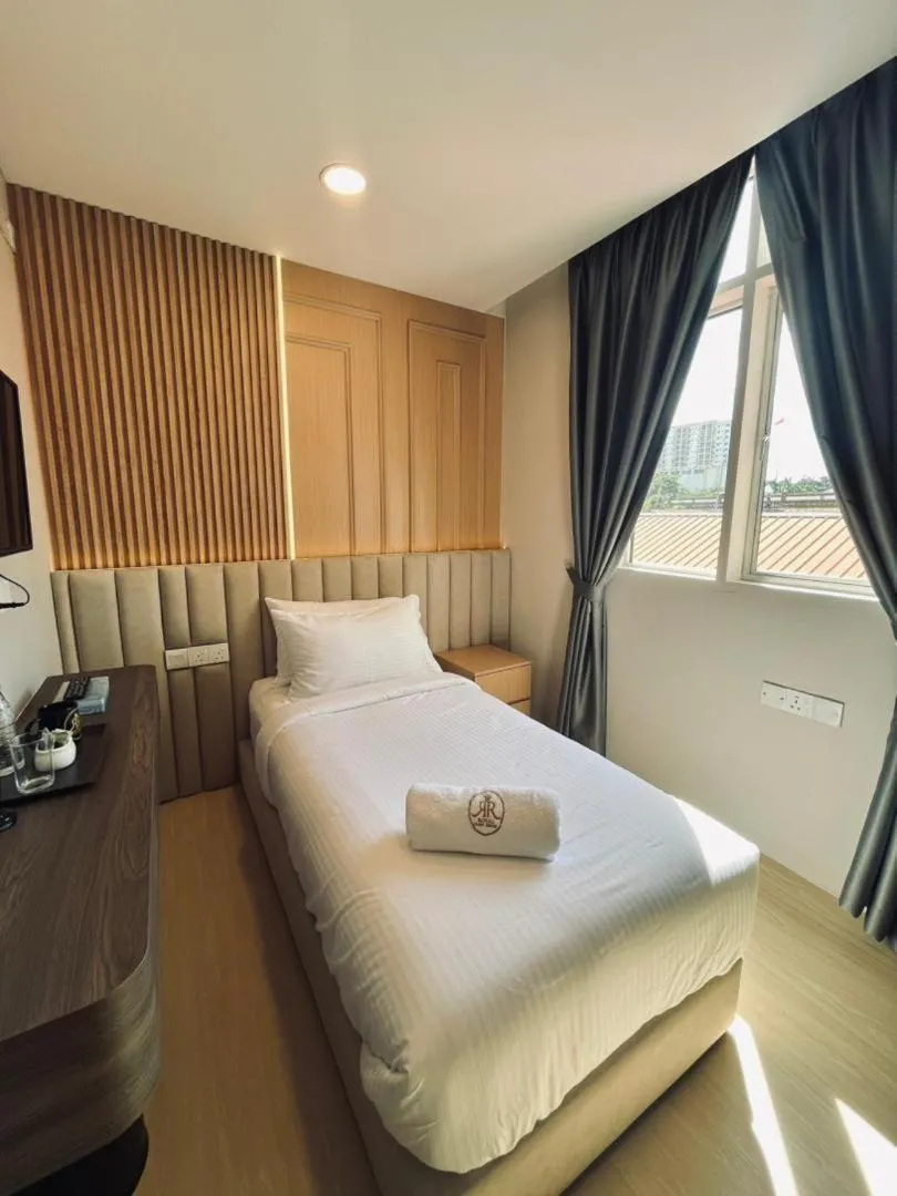 Single Room with Private Bathroom - single occupancy in Royal Guest House RGH