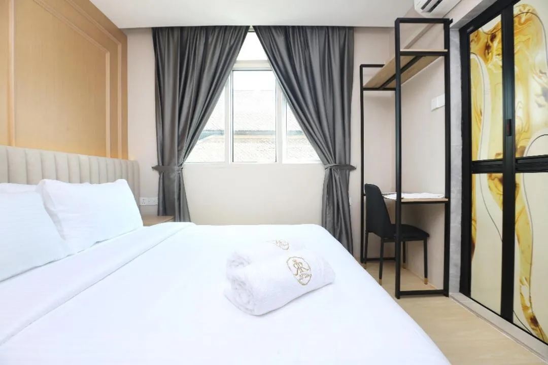 Bed in Royal Guest House RGH