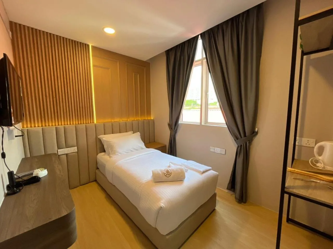 Bed in Royal Guest House RGH