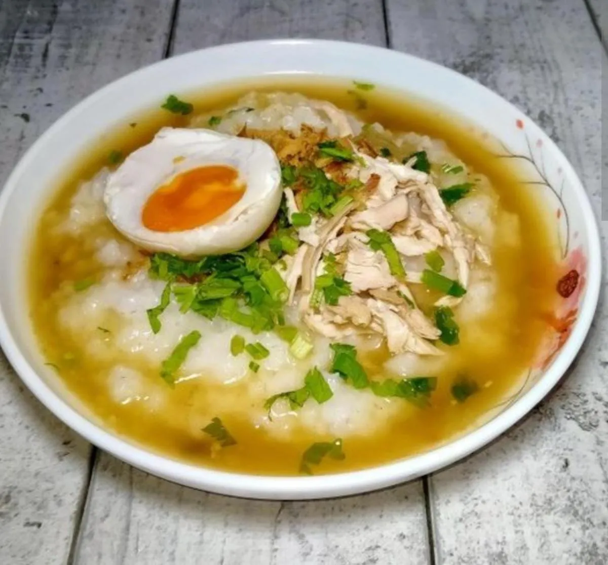 Restaurant/places to eat in Royal Guest House RGH