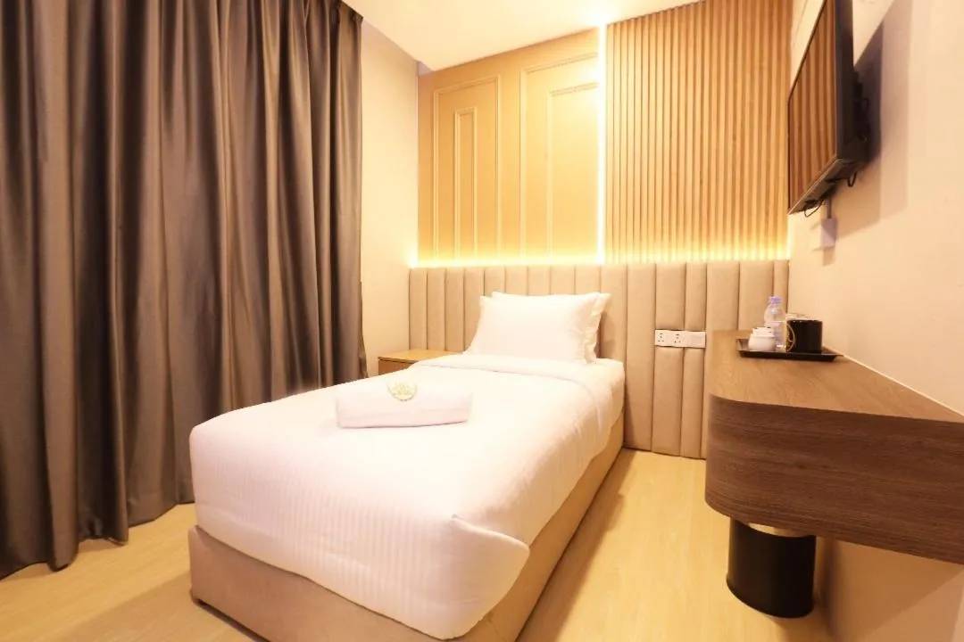 Bed in Royal Guest House RGH