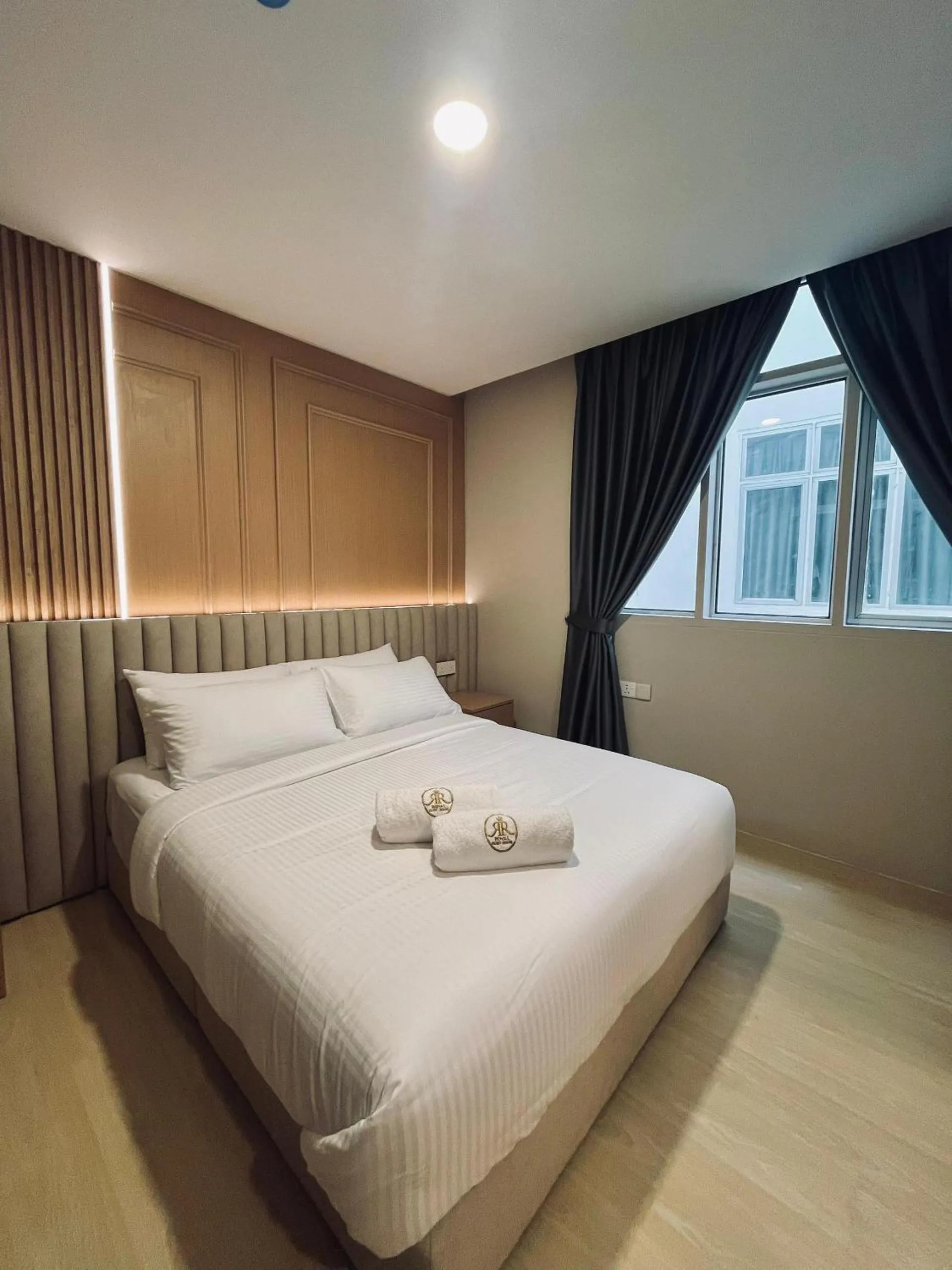 Bed in Royal Guest House RGH