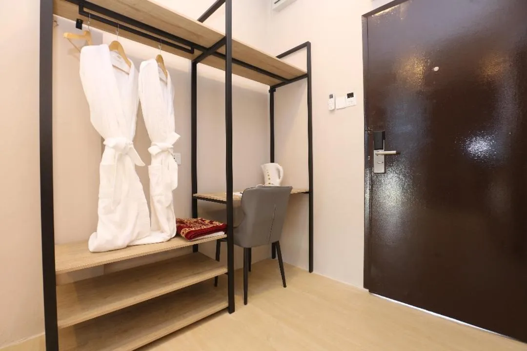 Shower in Royal Guest House RGH
