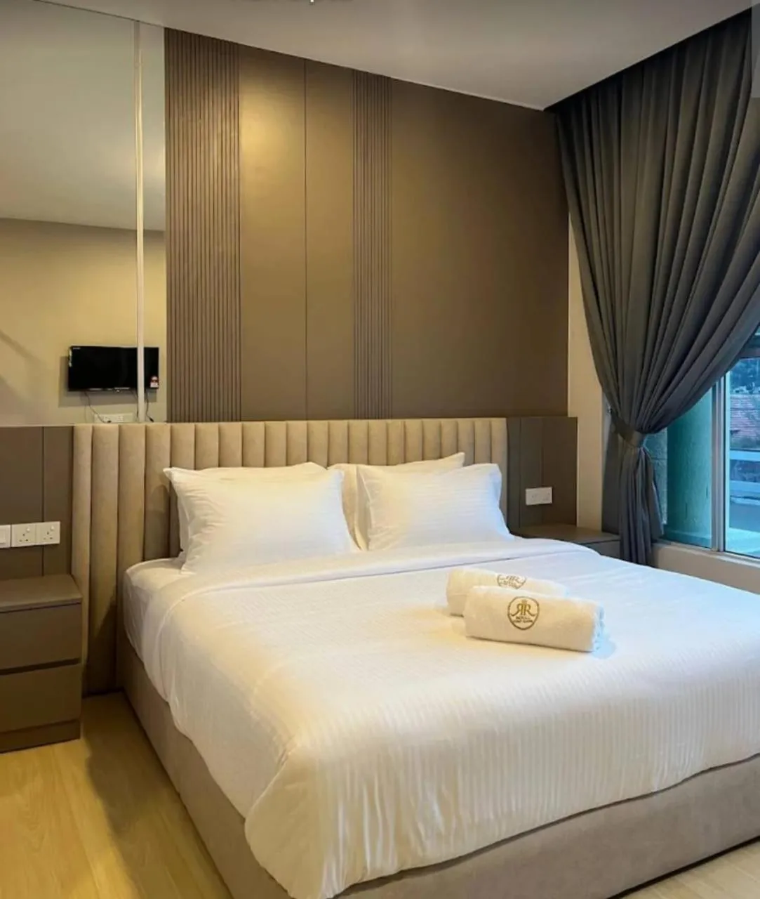 Bed in Royal Guest House RGH