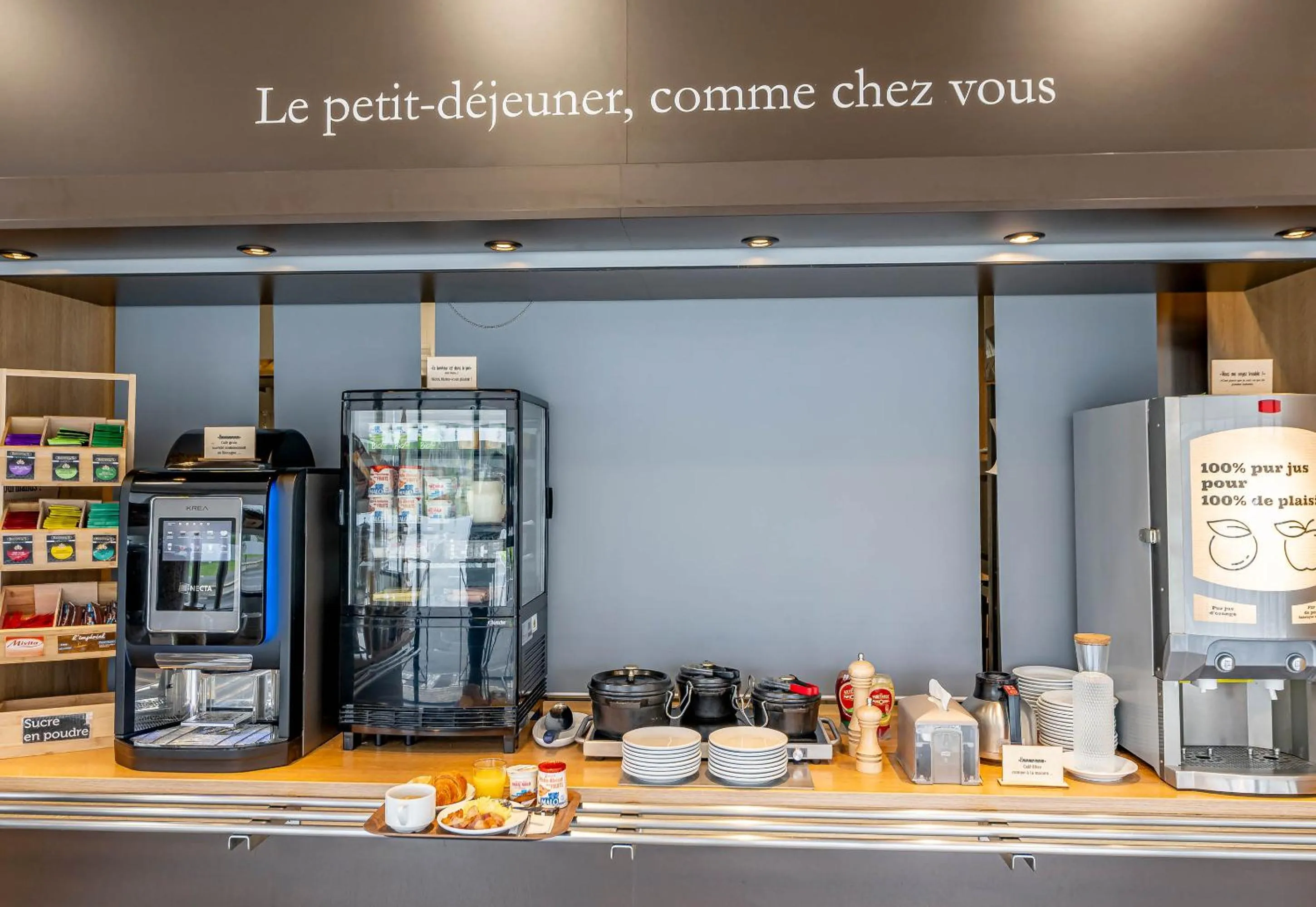 Breakfast in B&B HOTEL Arcachon Gujan-Mestras