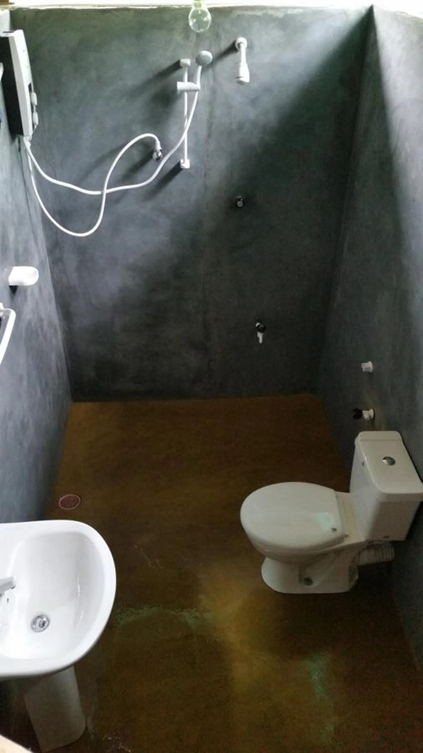 Bathroom in Sigiriya River Side Villa