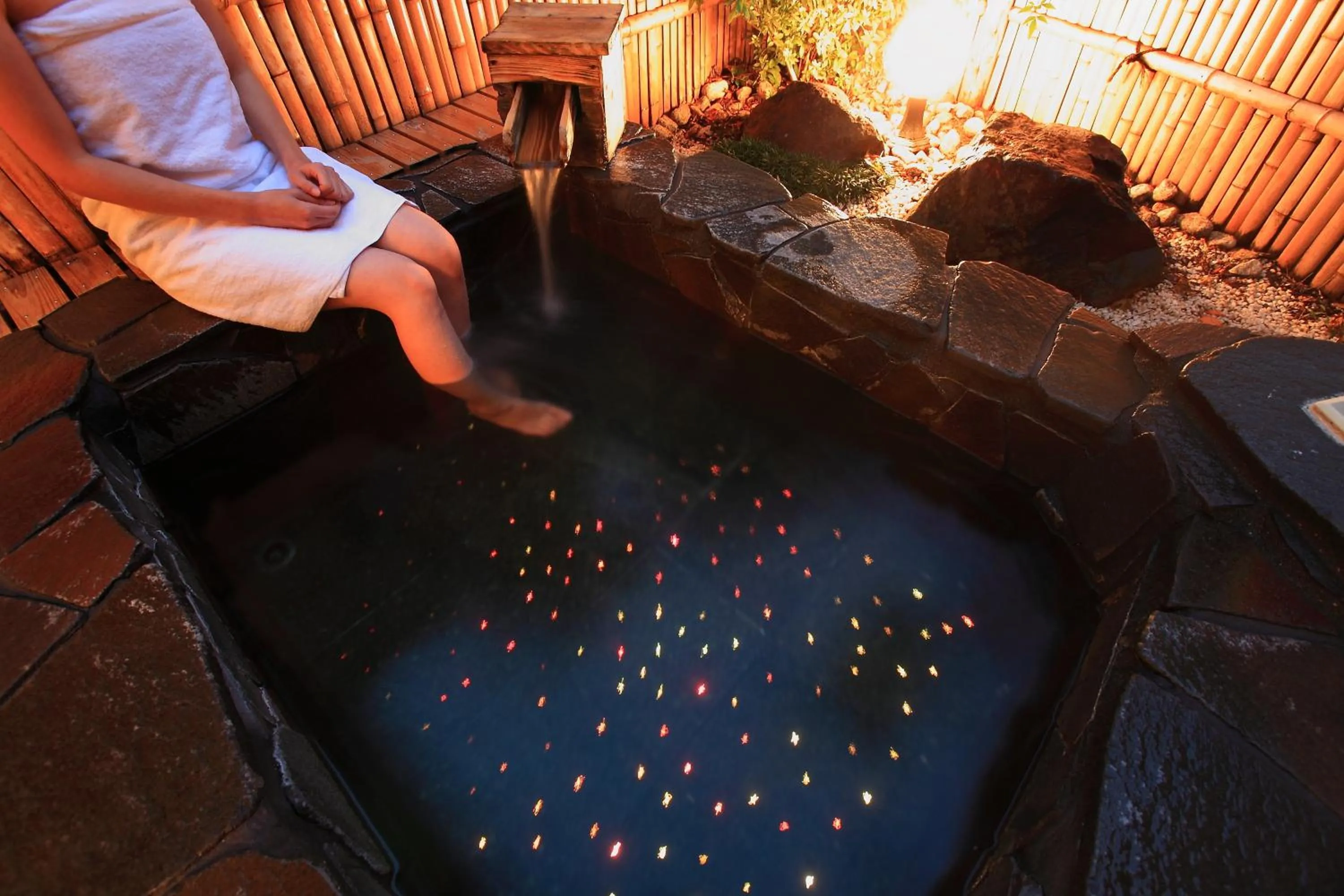 Hot Spring Bath in Kokoronodoka