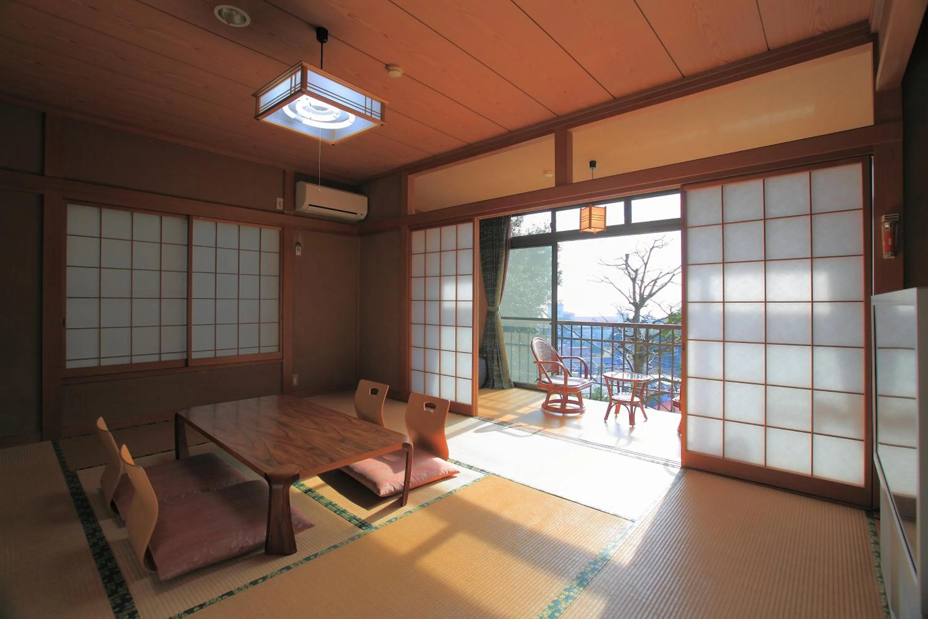 Photo of the whole room in Kokoronodoka