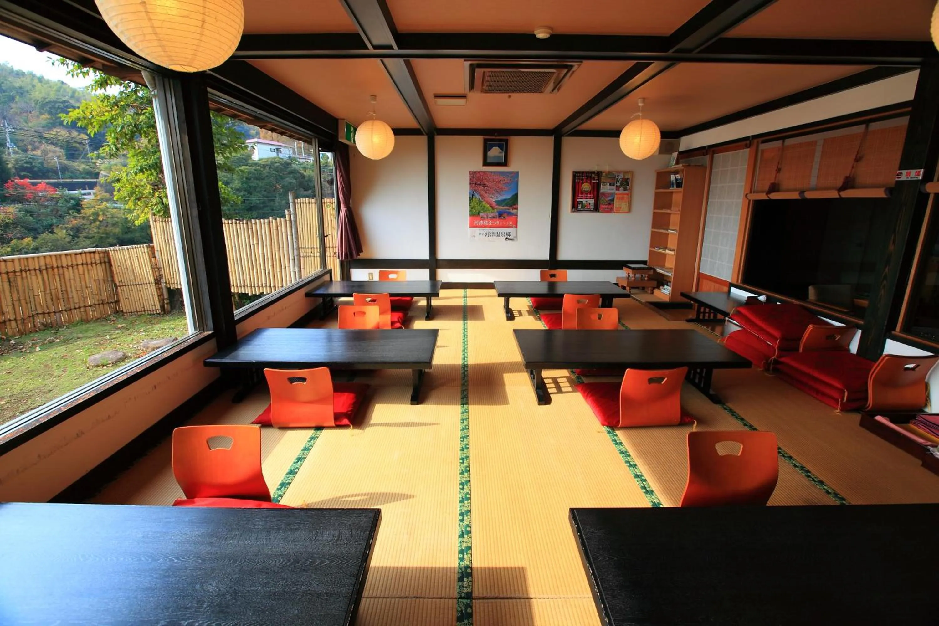 Restaurant/places to eat in Kokoronodoka