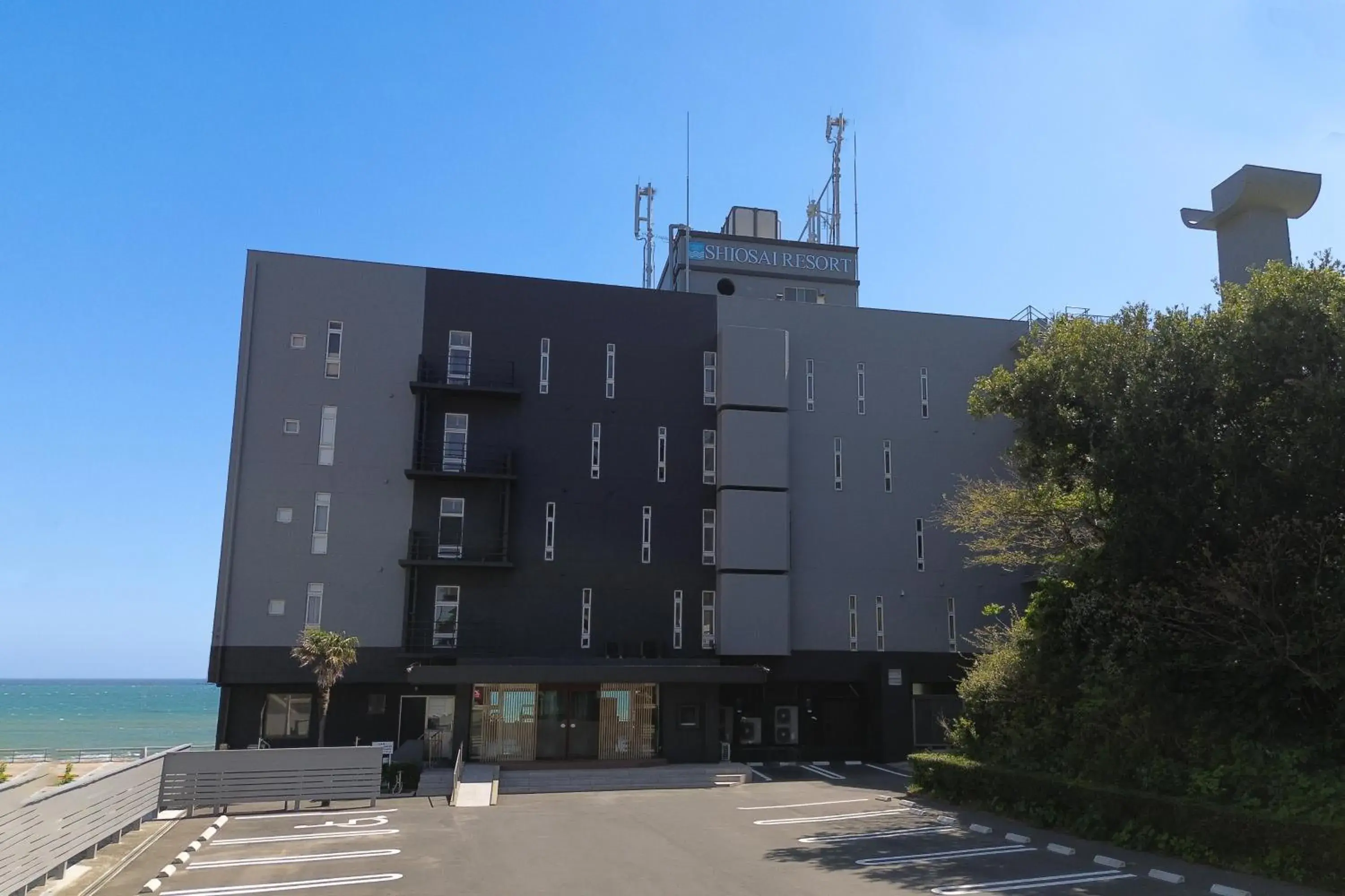 Property building in Shiosai Resort Kamogawa Property building in Shiosai Resort Kamogawa