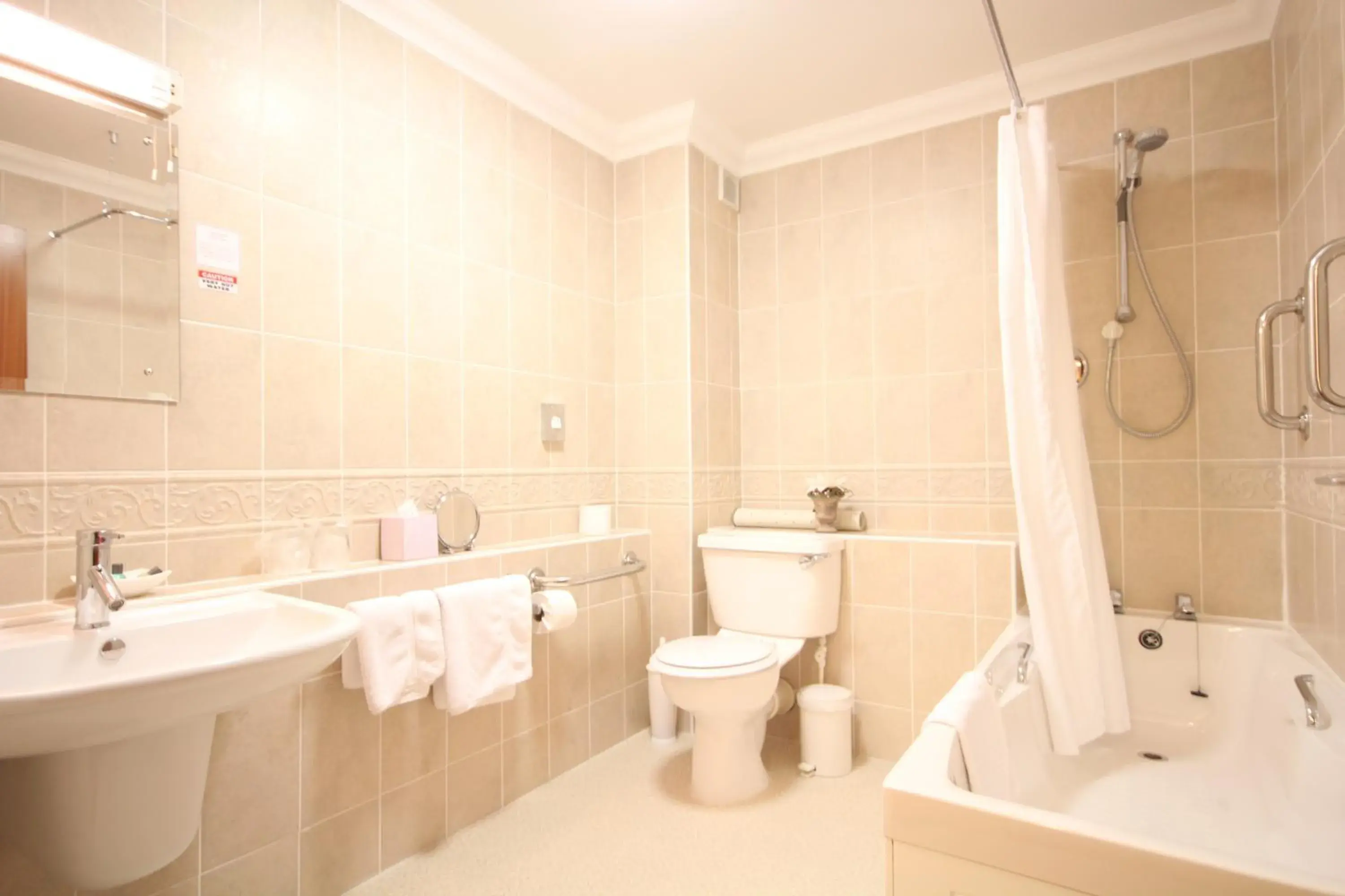 Bathroom in Strathburn Hotel Inverurie by Compass Hospitality Bathroom in Strathburn Hotel Inverurie by Compass Hospitality