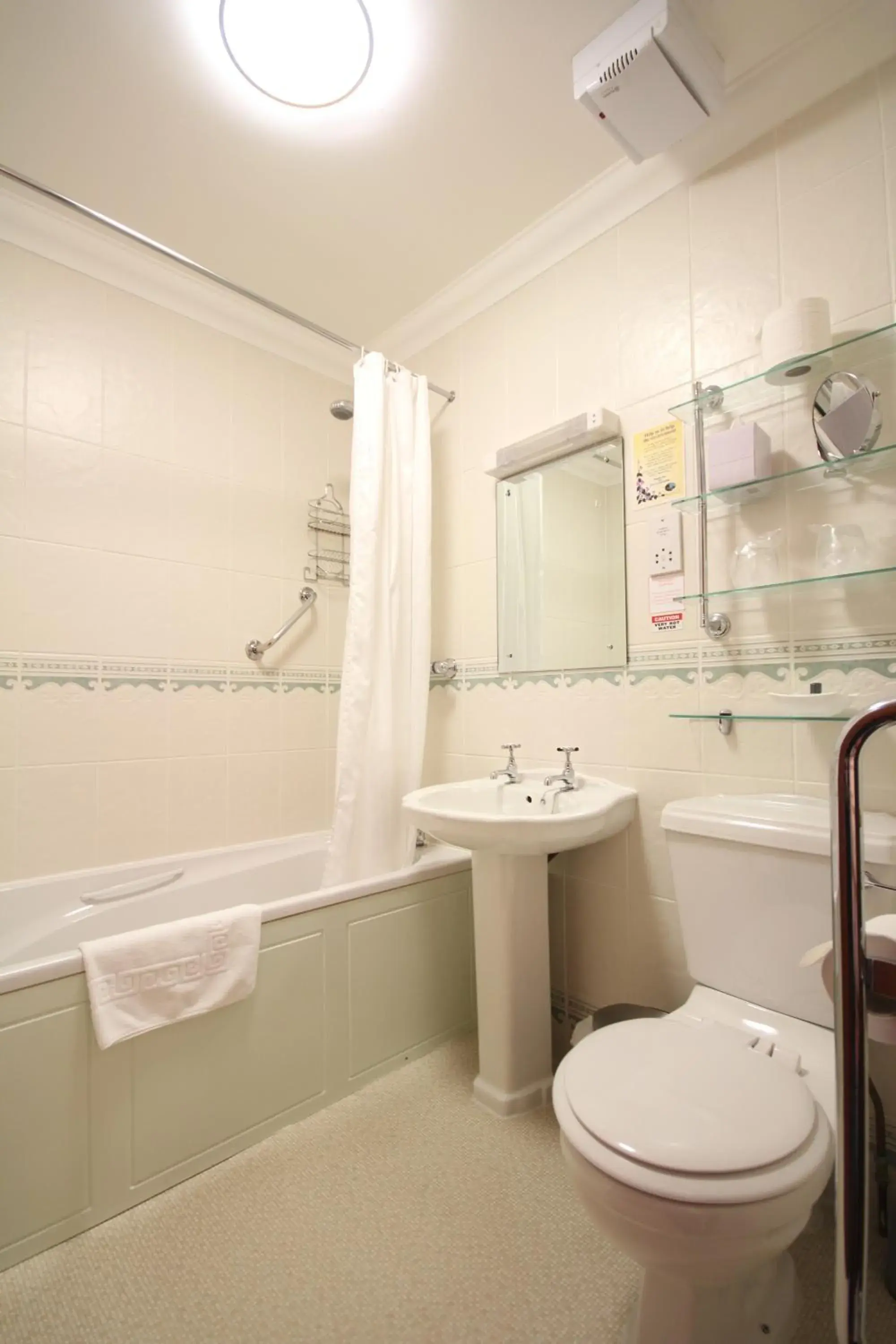 Bedroom in Strathburn Hotel Inverurie by Compass Hospitality Bedroom in Strathburn Hotel Inverurie by Compass Hospitality