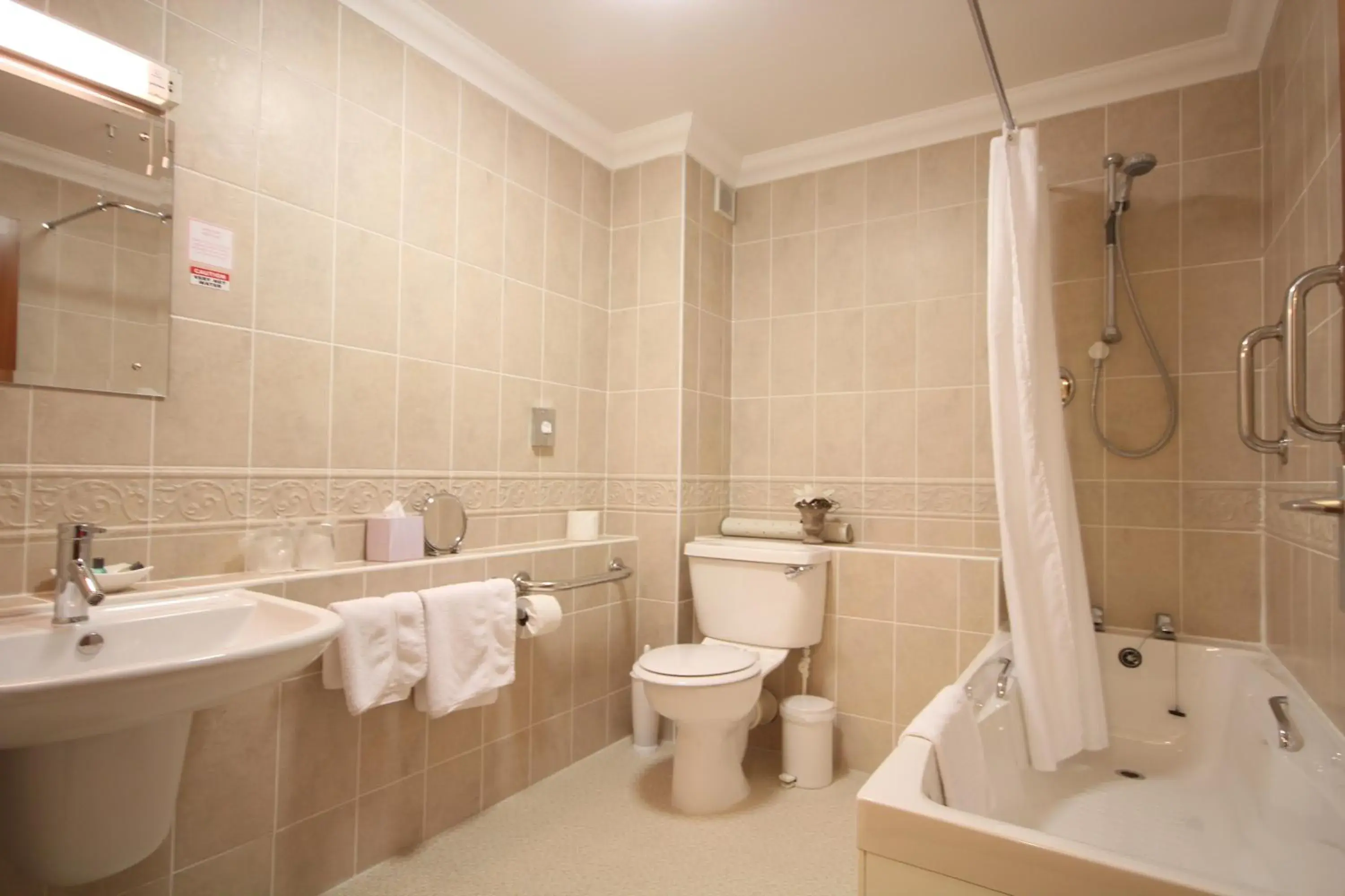 Bathroom in Strathburn Hotel Inverurie by Compass Hospitality Bathroom in Strathburn Hotel Inverurie by Compass Hospitality
